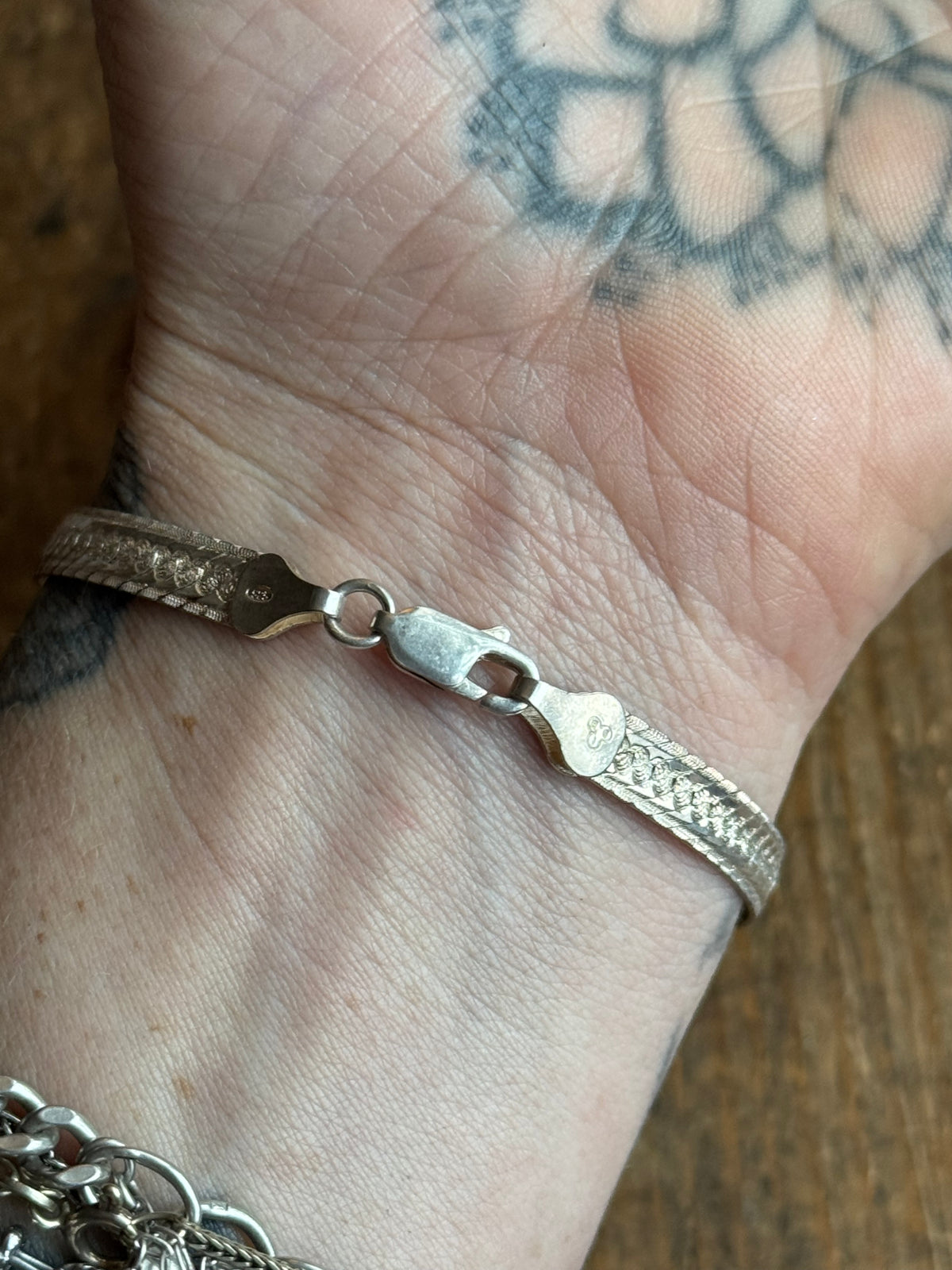 Vintage Sterling Silver Etched Herringbone Chain Bracelet
