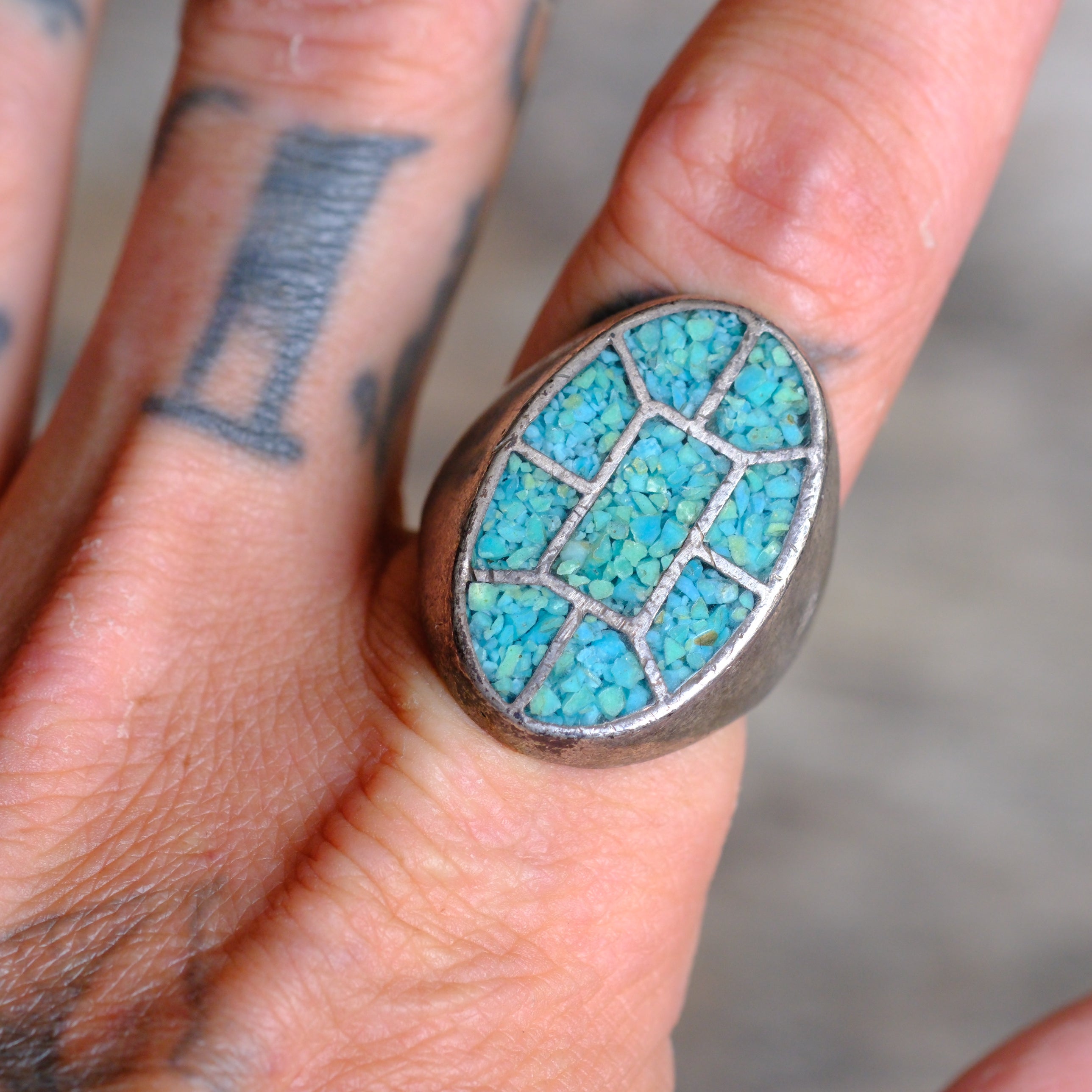 Vintage Sterling Crushed Turquoise Inlay Ring 10