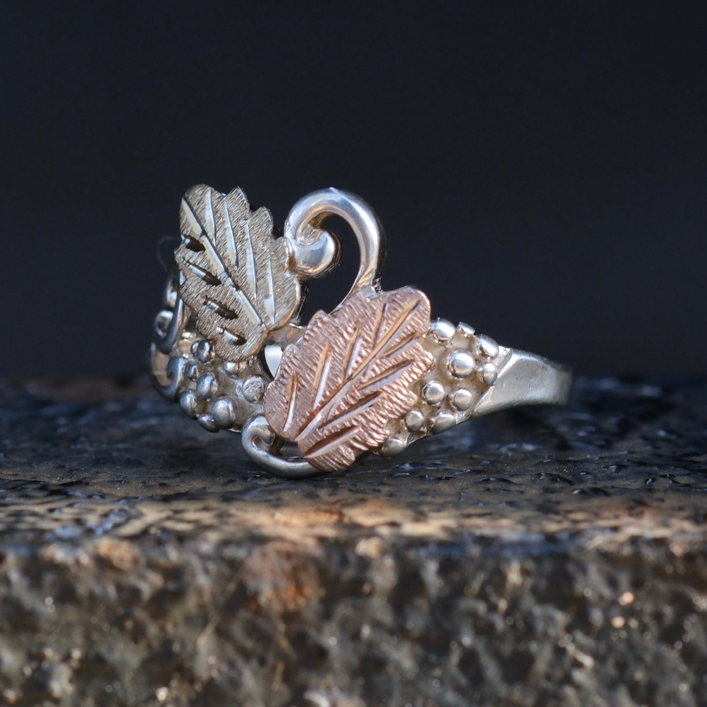 Vintage Sterling and Gold Leaf Ring 7.25