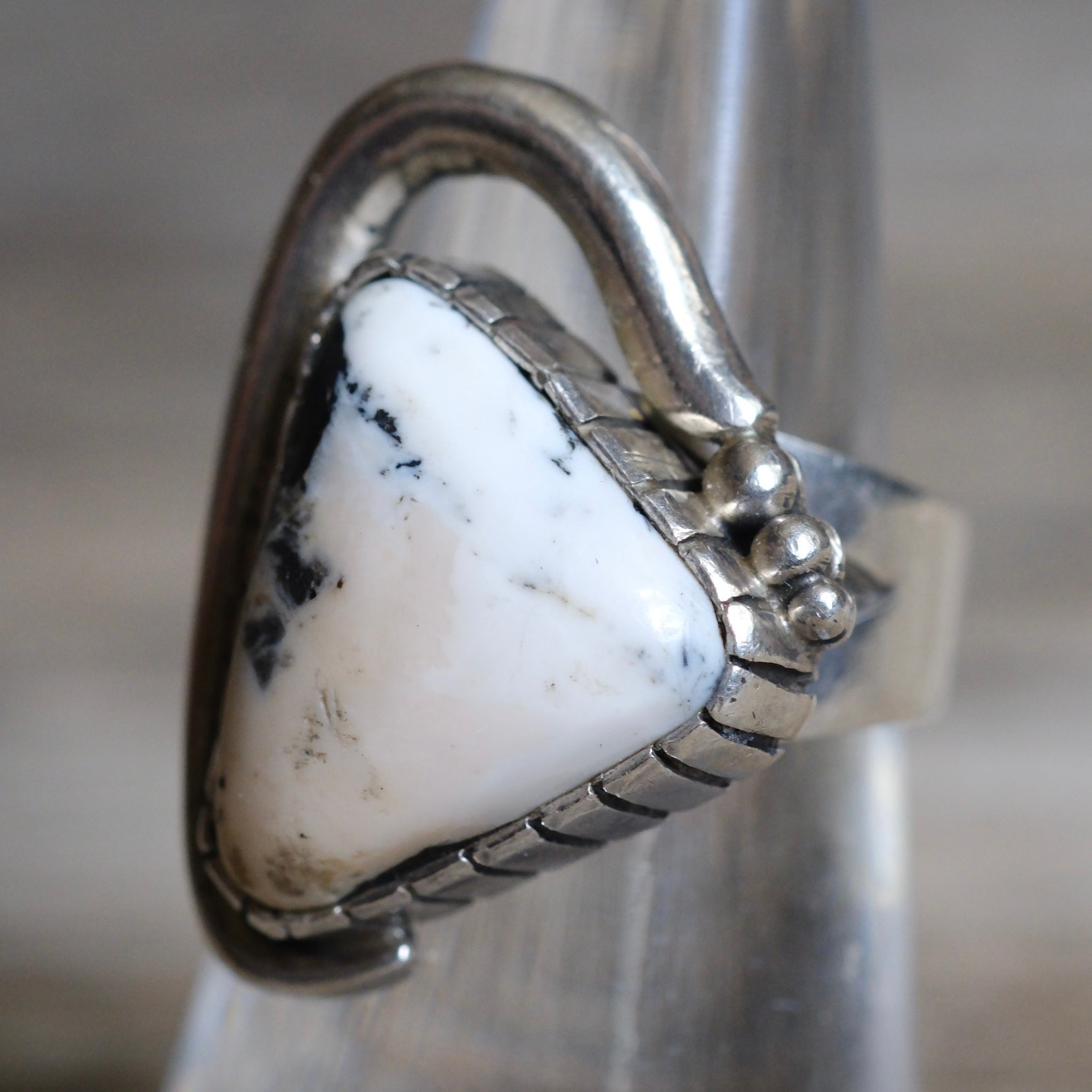 Vintage Sterling White Buffalo Stamped Band Ring 6.75