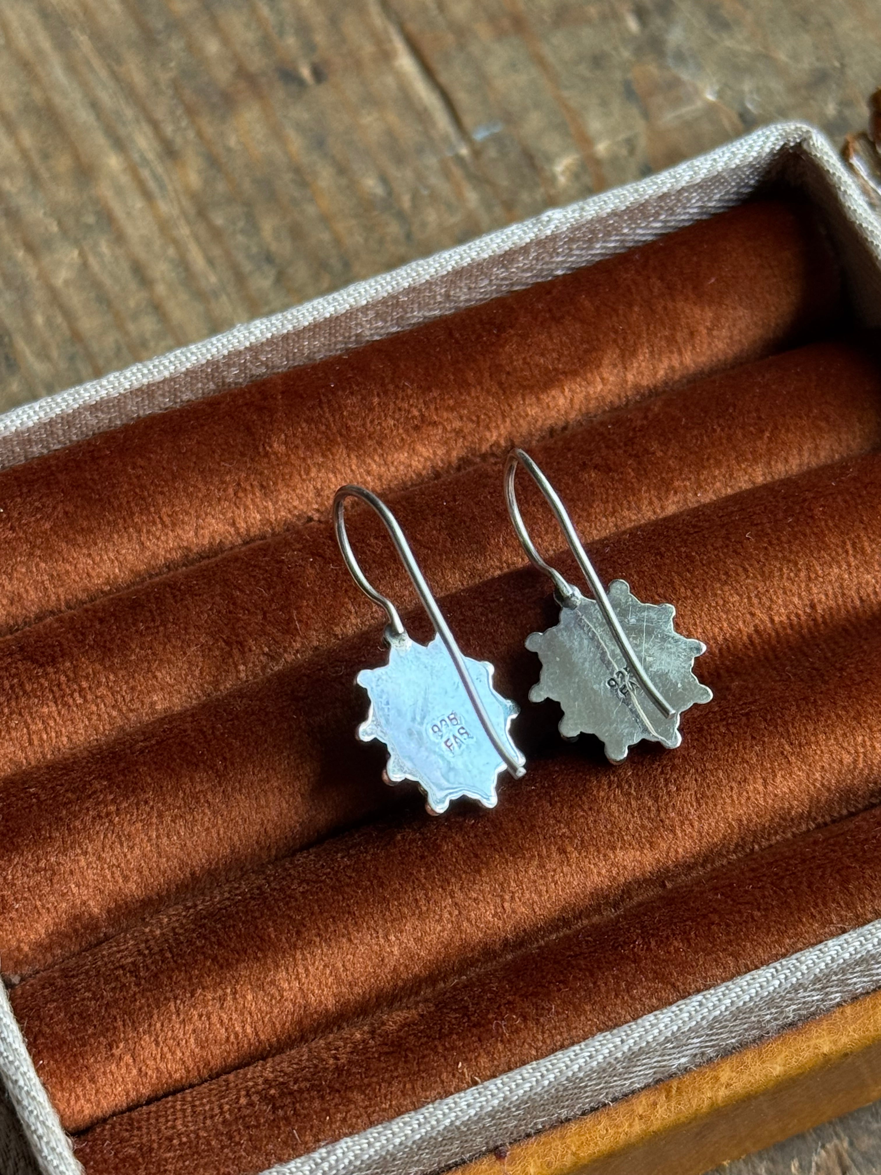 Vintage Sterling Silver Onyx Sun earrings