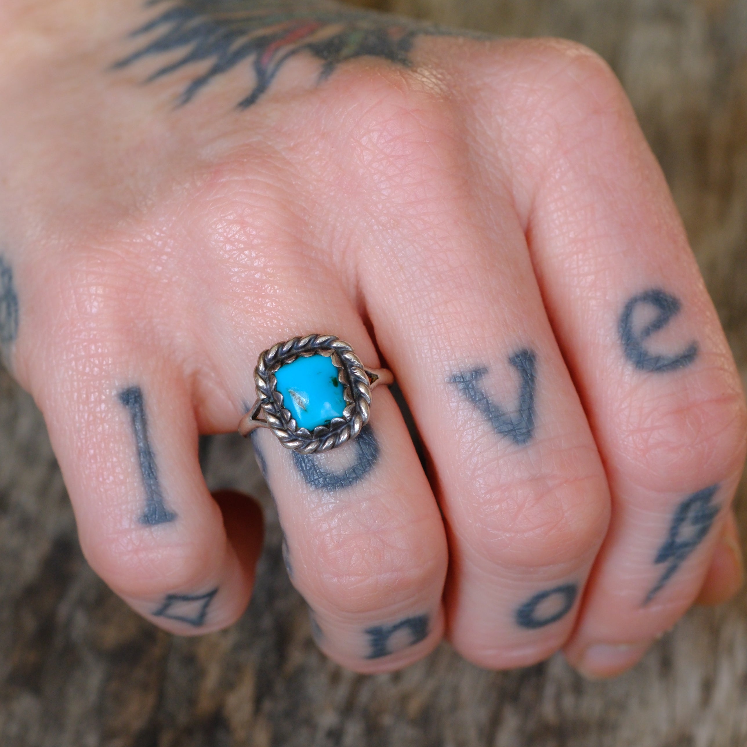 Vintage Sterling Turquoise Roper Ring 5.75
