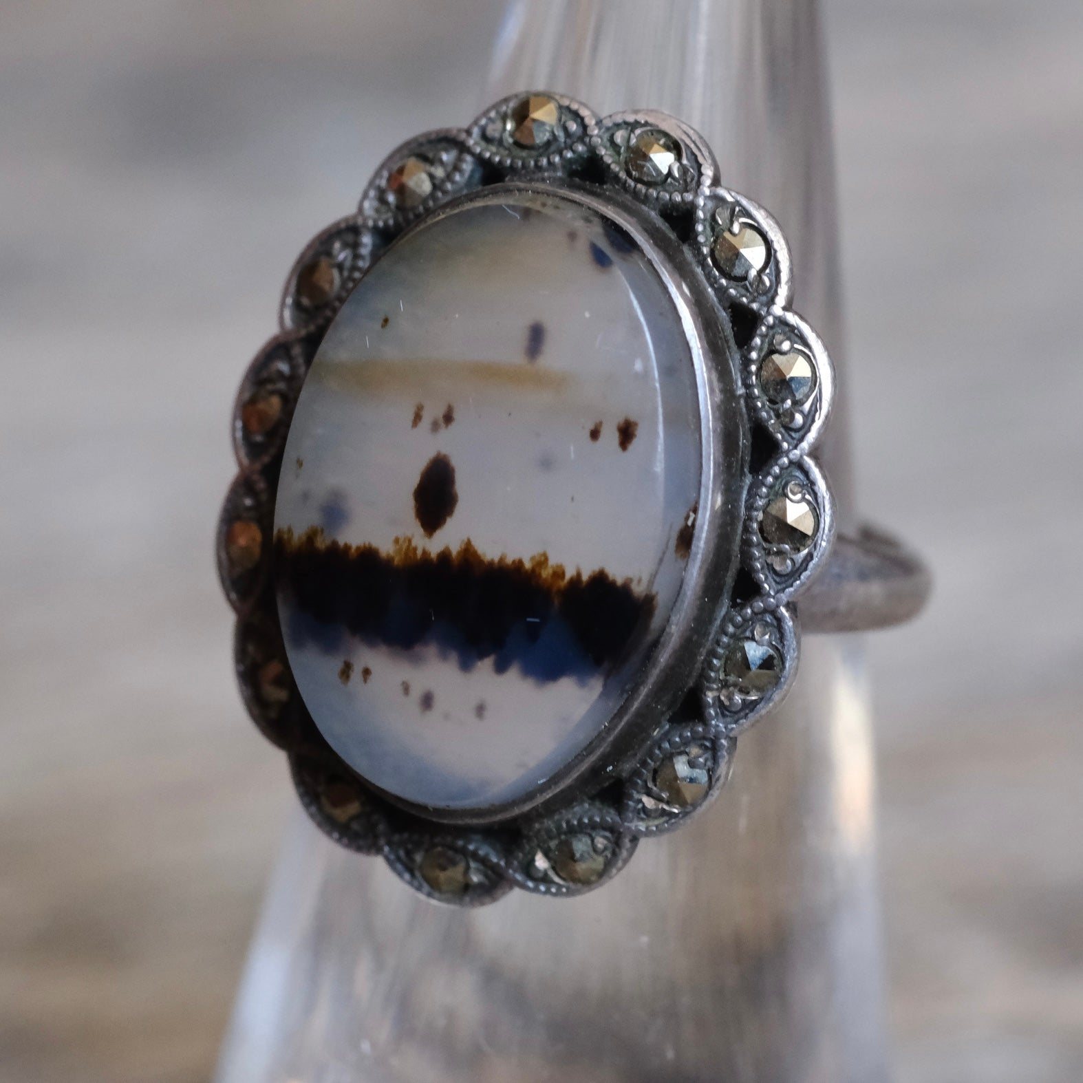 Vintage Sterling Agate Marcasite Ring 4.25