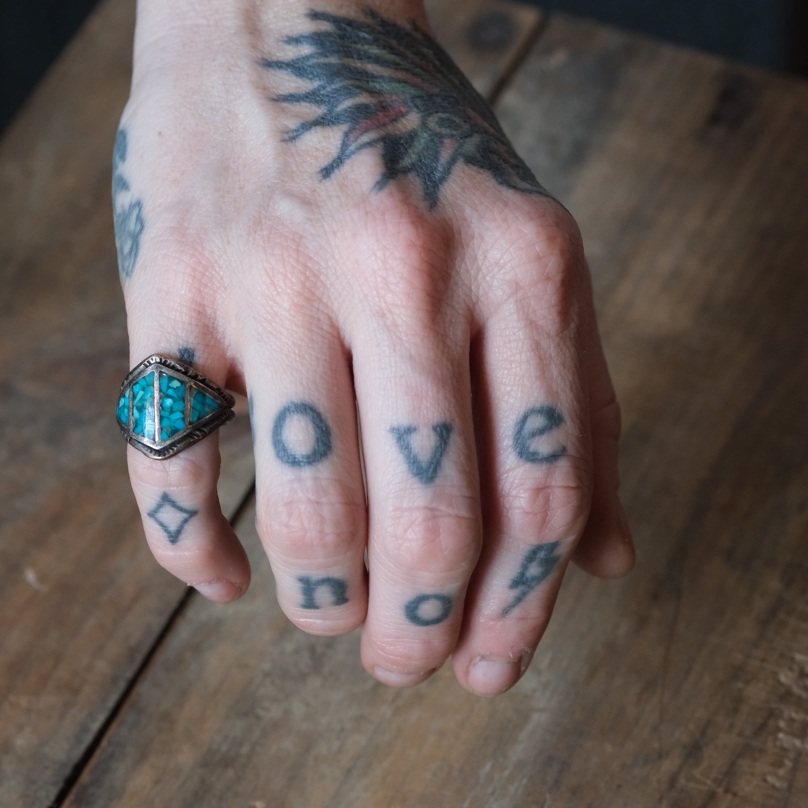 Vintage Sterling Crushed Turquoise Inlay Ring 5
