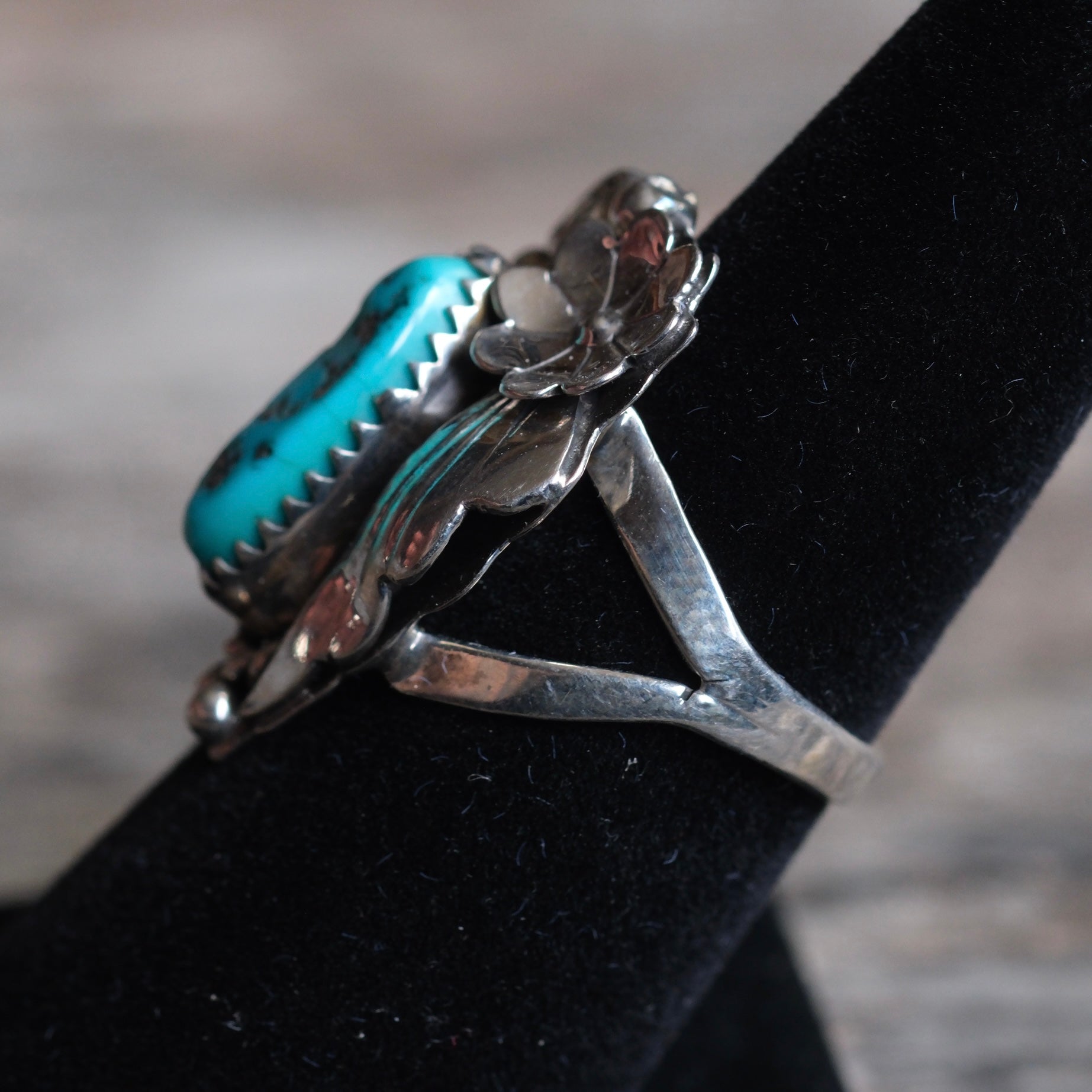 Vintage Sterling Turquoise Blossom Ring 7.25