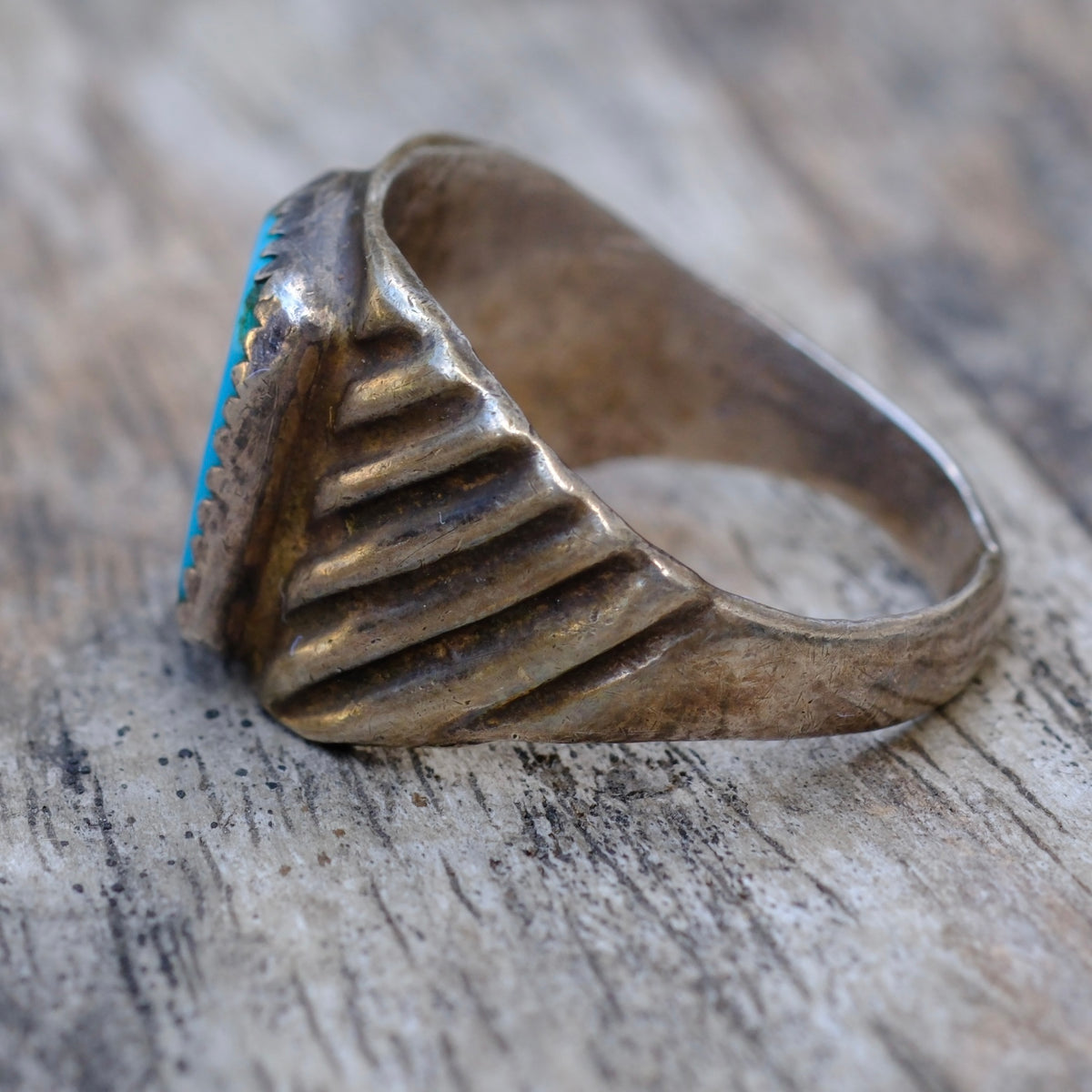 Vintage Sterling Turquoise Stamped Band Ring 10.5