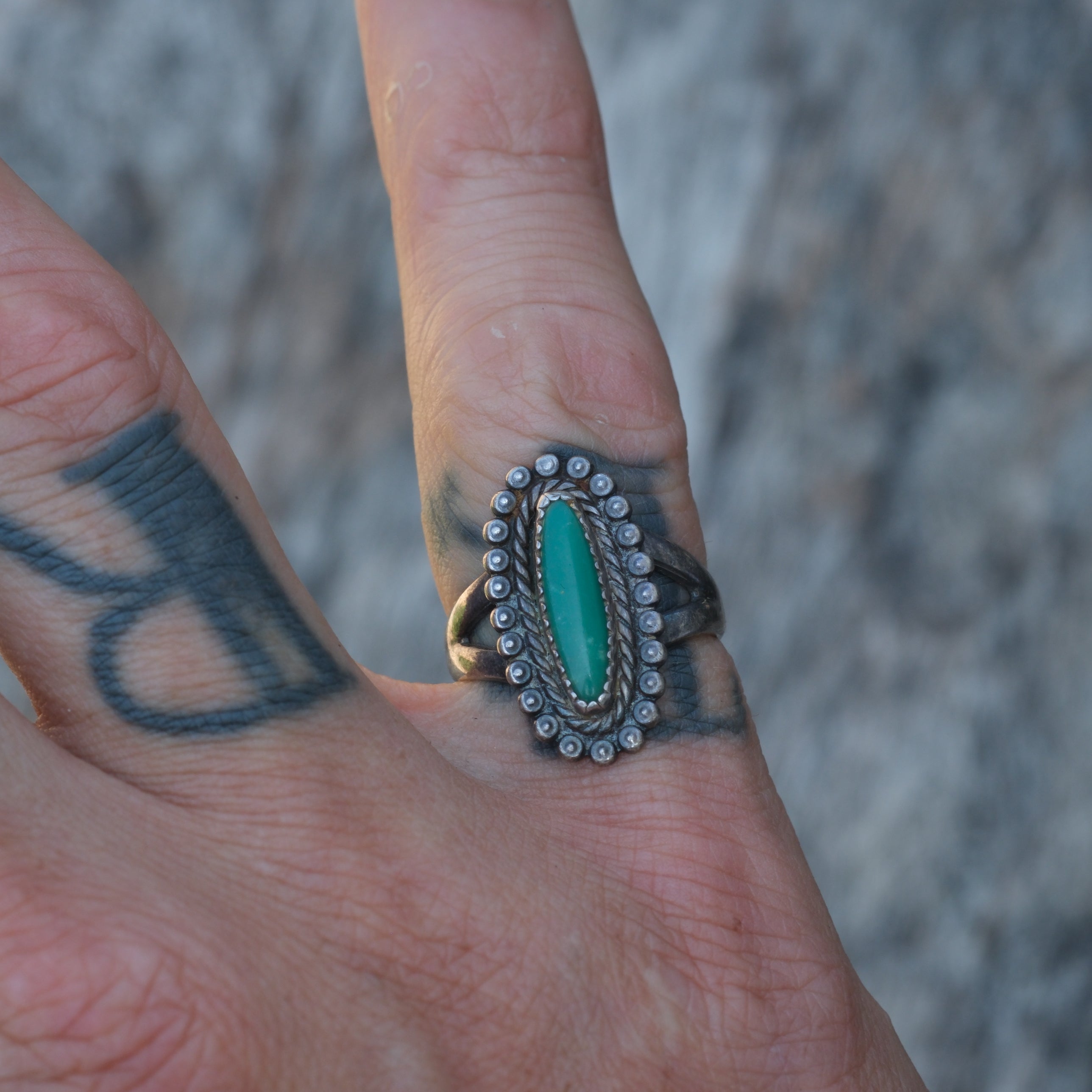 Vintage Sterling Turquoise Ring 5.75