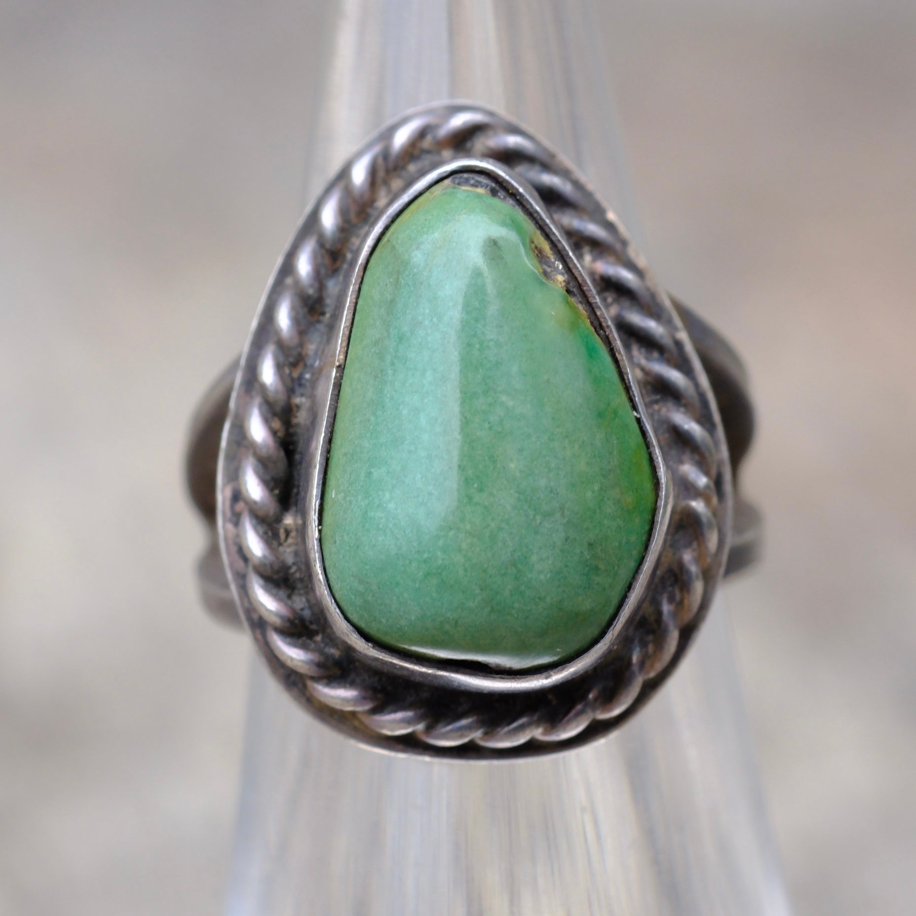 Vintage Sterling Turquoise Roper Ring 3.5