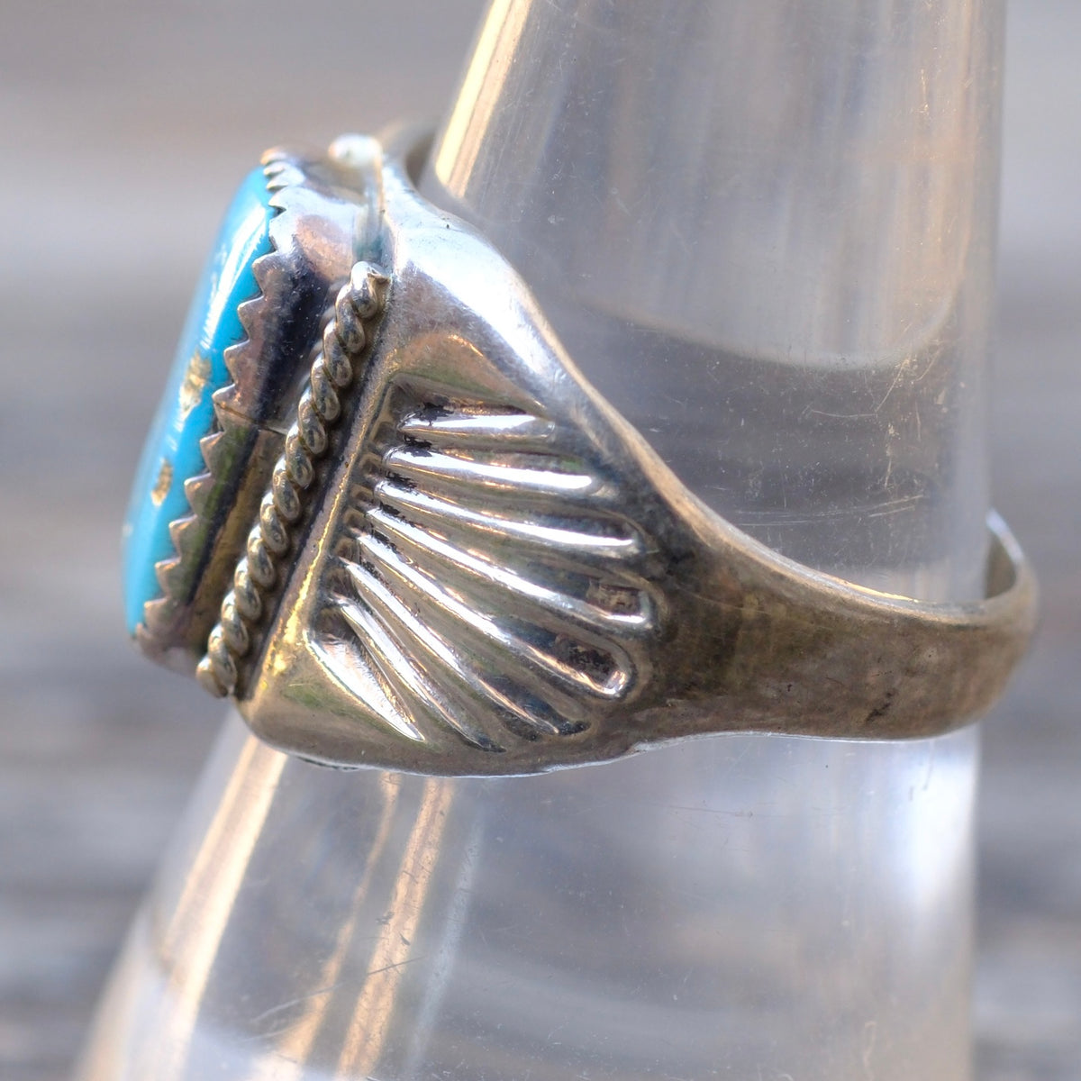 Vintage Sterling Turquoise Stamped Band Ring 8.75