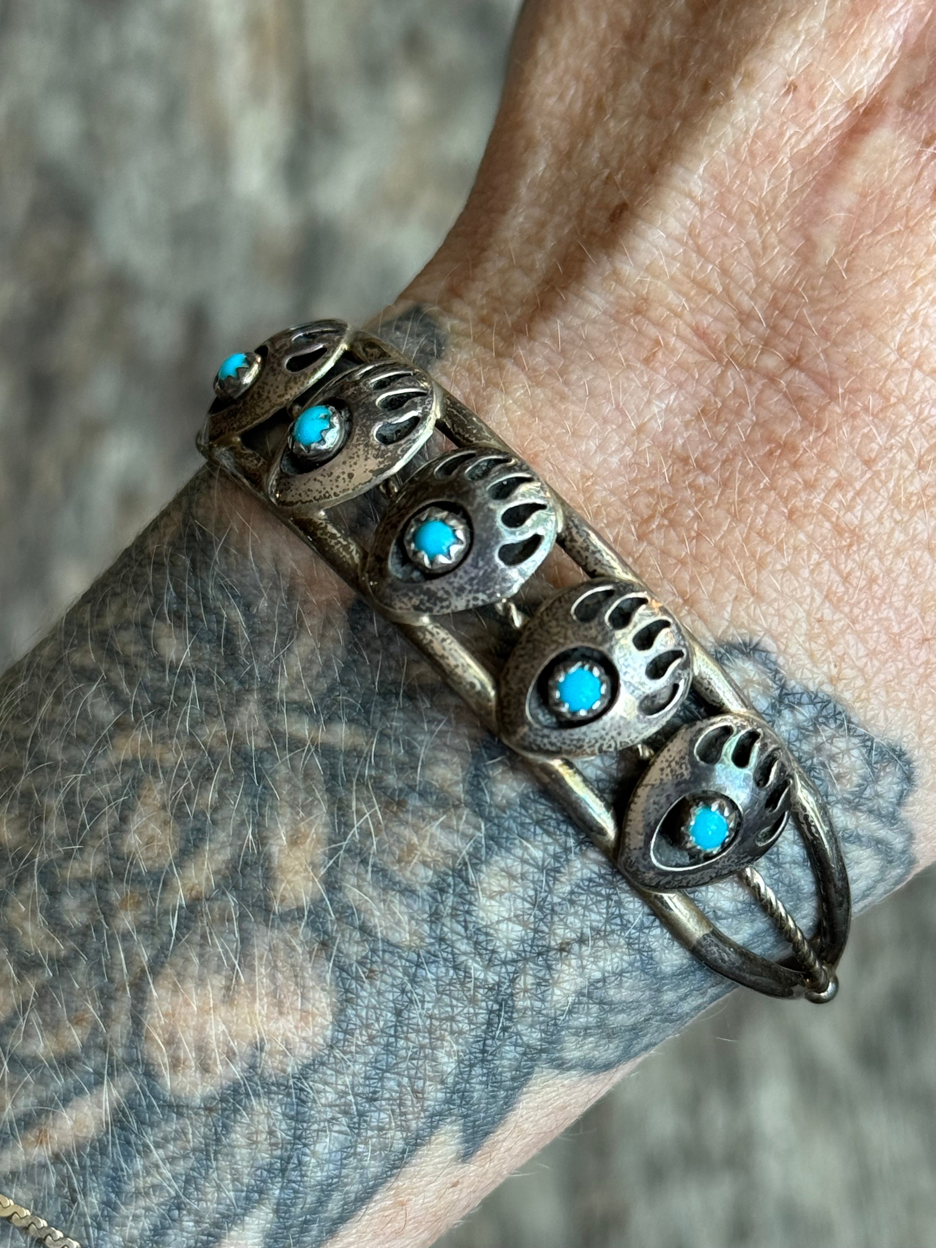 Vintage Sterling Silver Turquoise Bearclaw Shadowbox Cuff