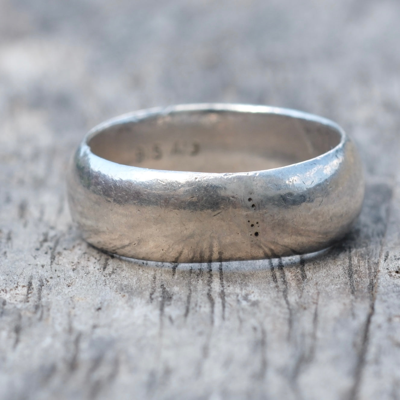Vintage Sterling Silver Band Ring 7.5