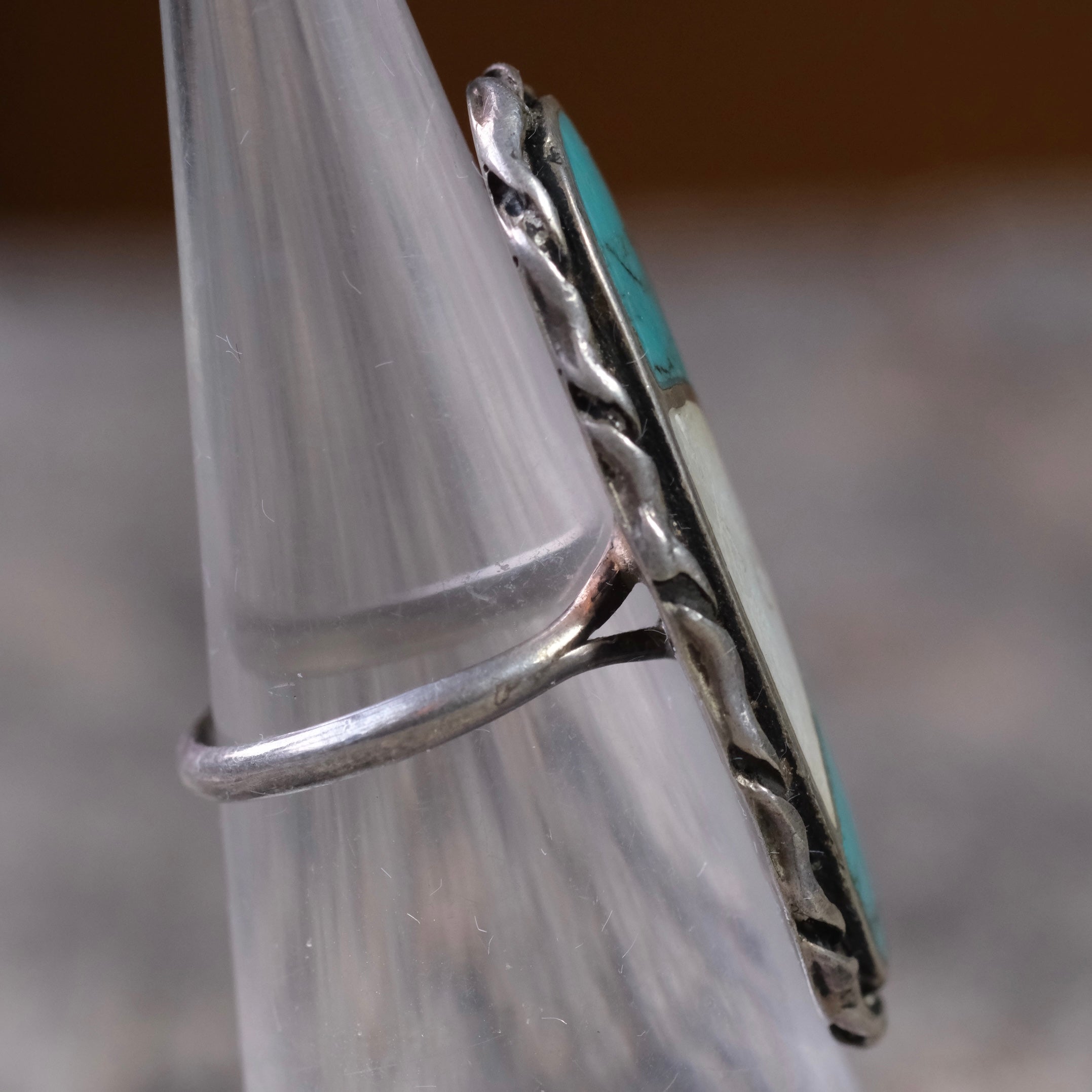 Vintage Sterling Turquoise and Mother Of Pearl Inlay Ring 5.25