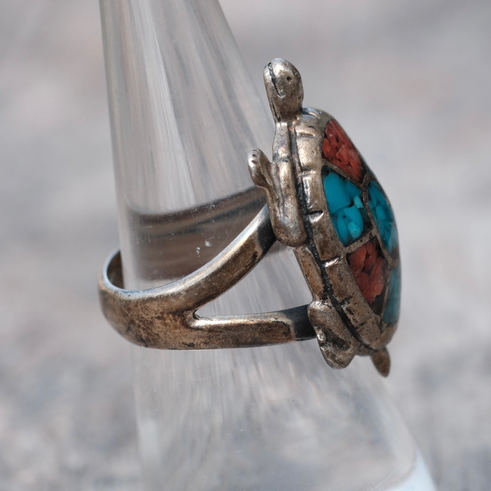 Vintage Sterling Turquoise and Coral Turtle Ring 7.5