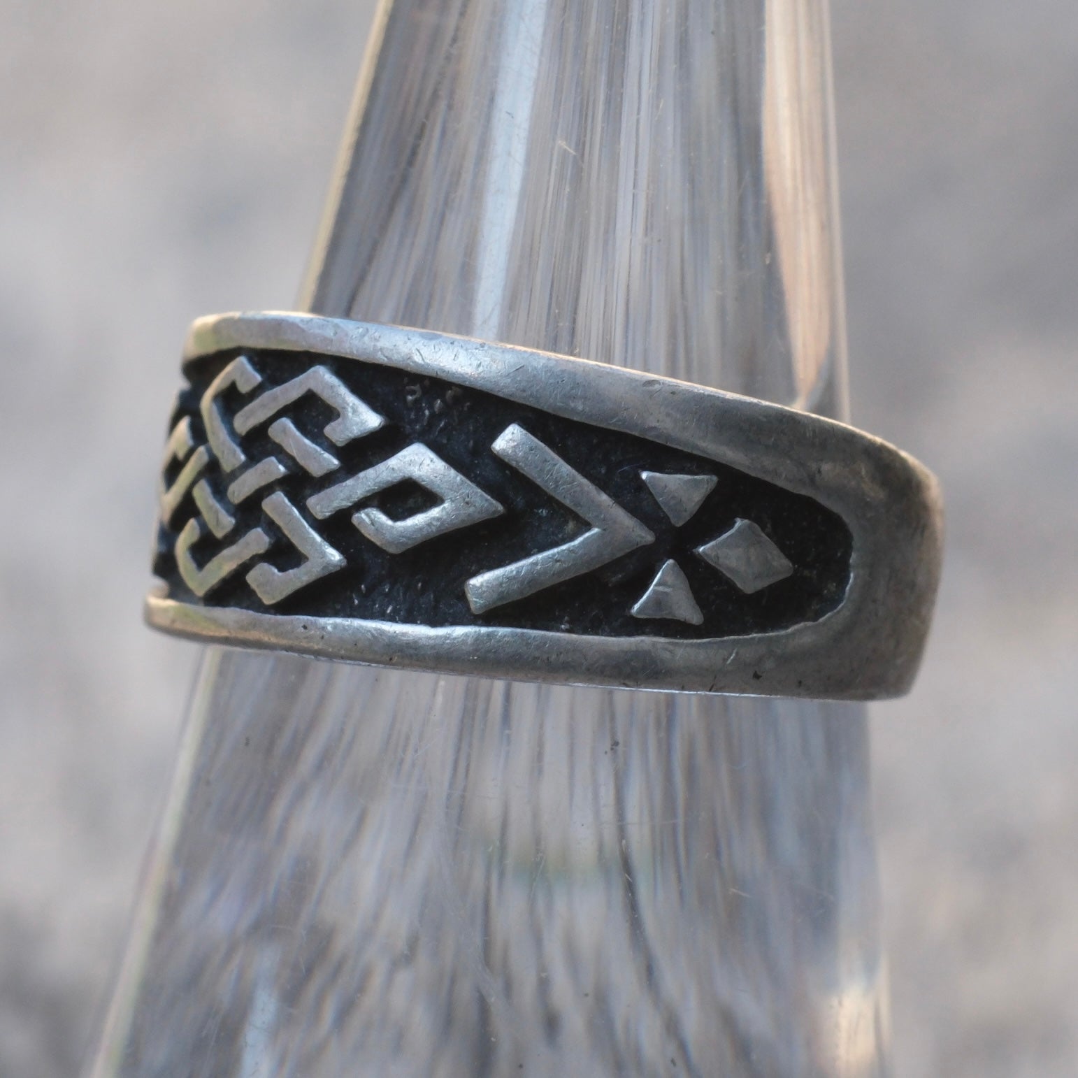 Vintage Sterling Silver Celtic Pattern Ring 6