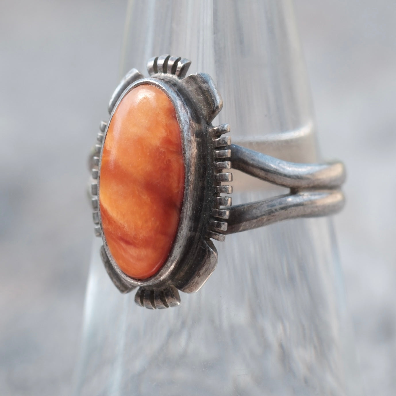 Vintage Sterling Spiny Oyster Ring 7