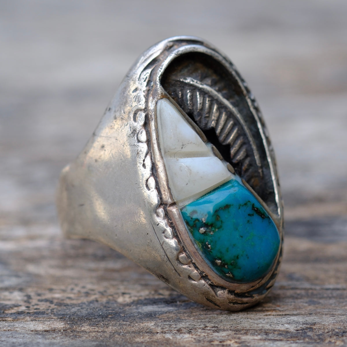 Vintage Sterling Turquoise and Mother Of Pearl Feather Ring 10