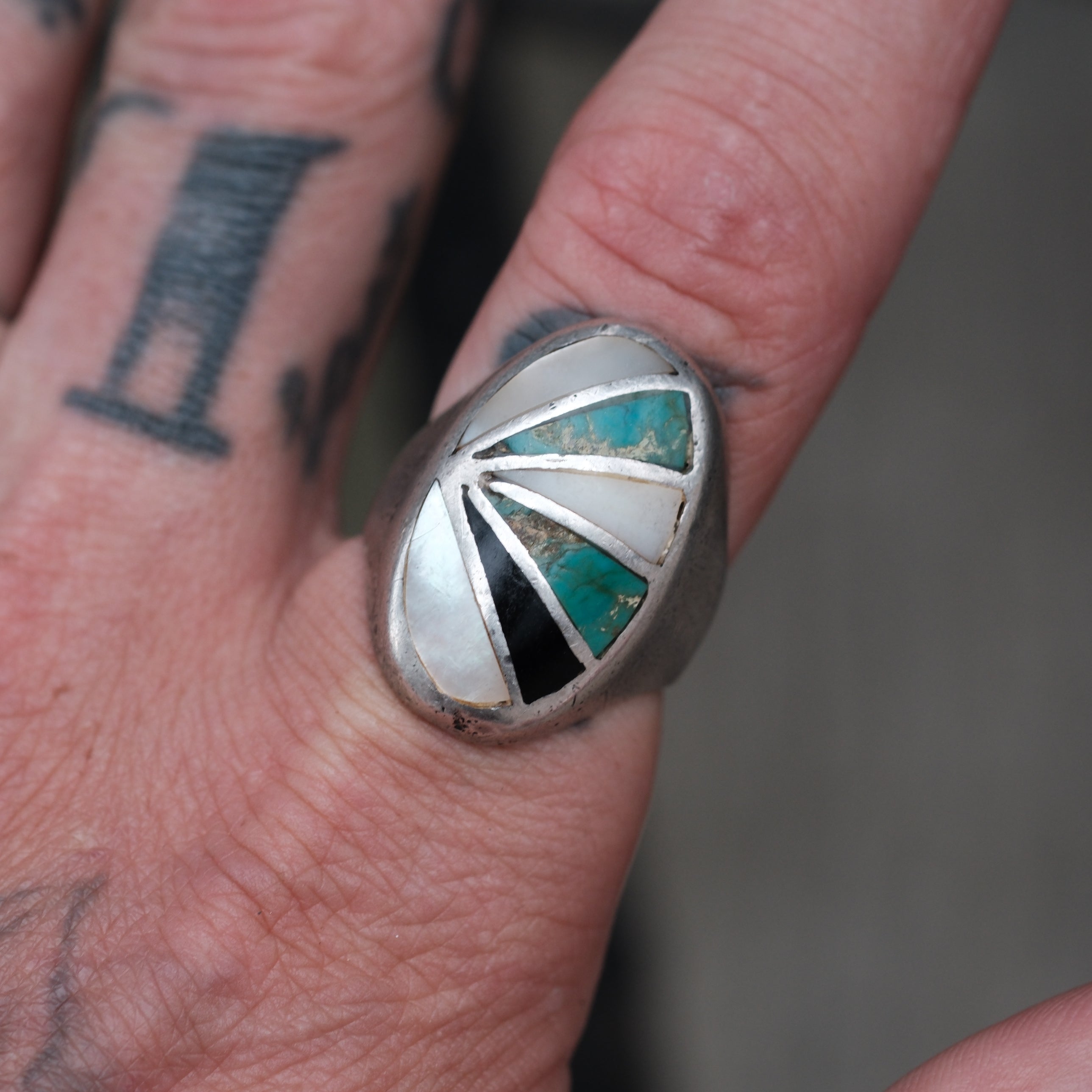 Vintage Sterling Multistone Inlay Ring 9