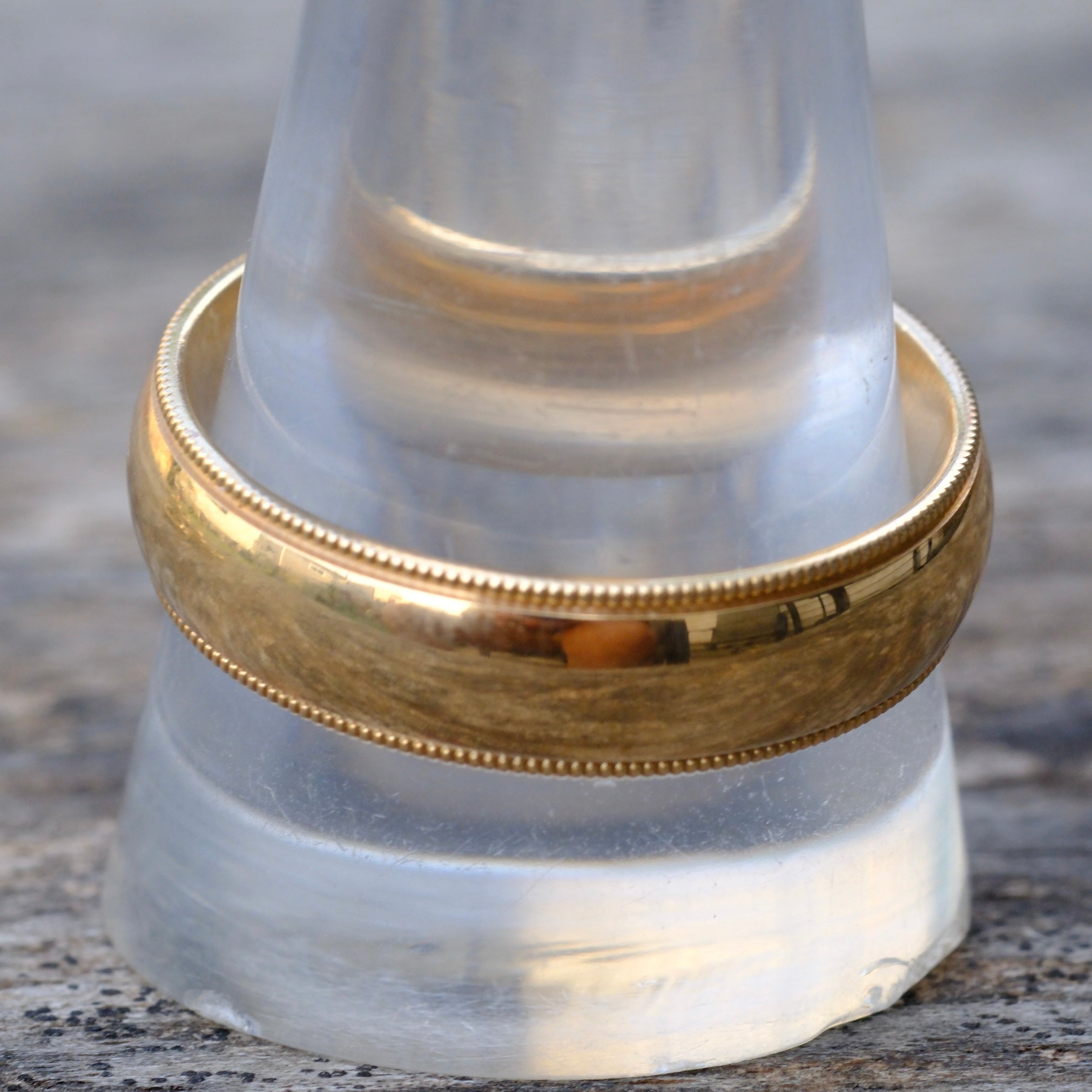 Vintage 14K Gold Band Ring 10.75 8.7 Grams
