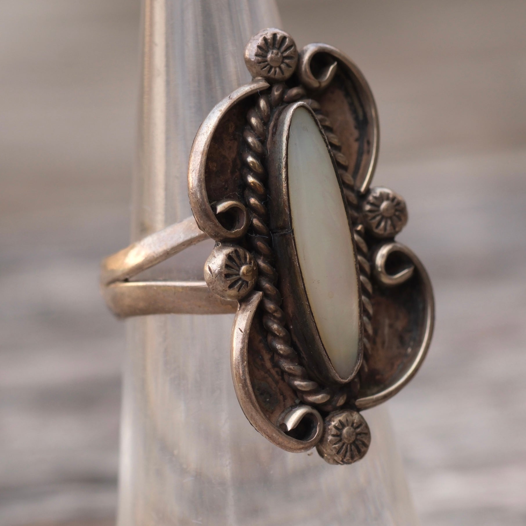 Vintage Sterling Mother Of Pearl Ring 5