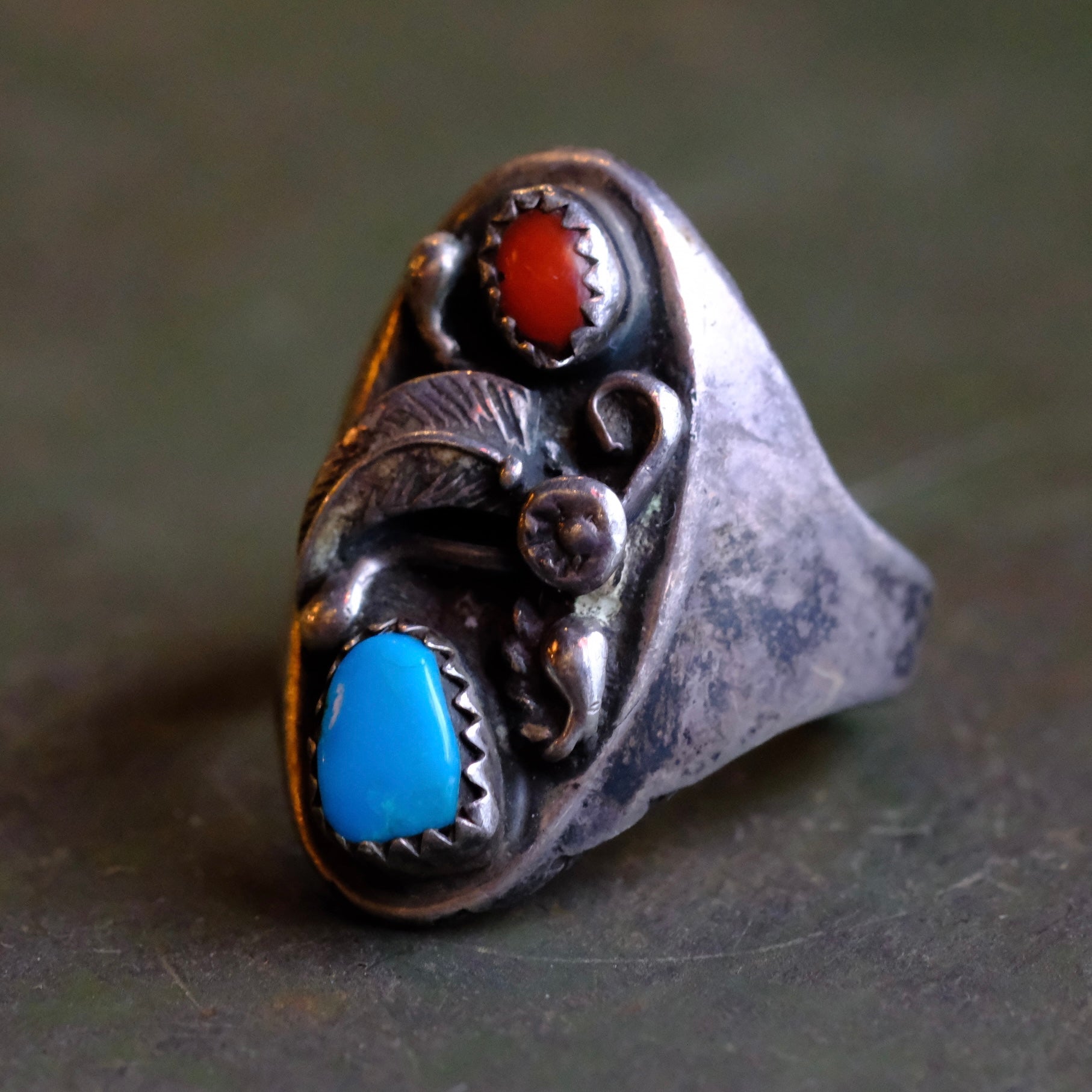 Vintage Sterling Turquoise and Coral Feather Ring 8