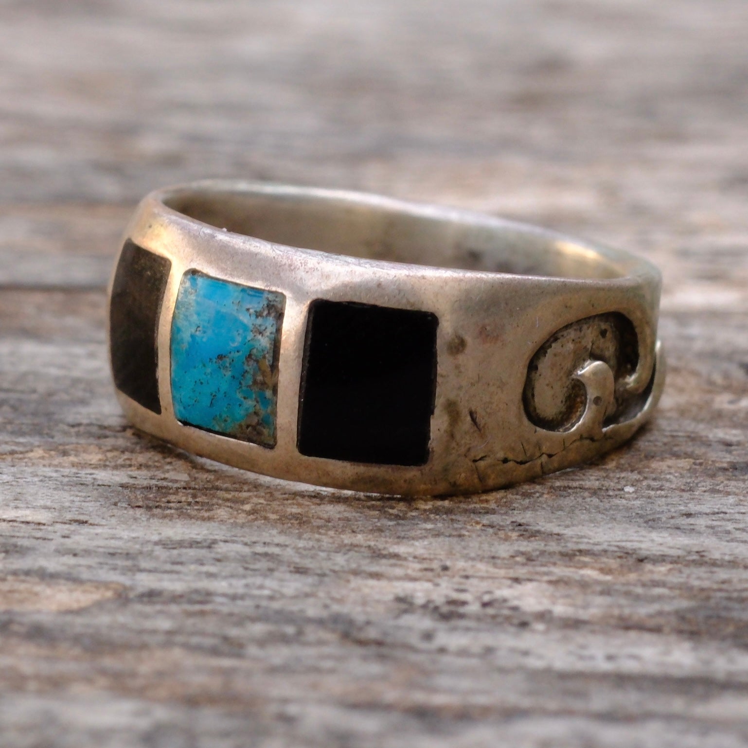 Vintage Sterling Turquoise and Onyx Inlay Band Ring 9.75