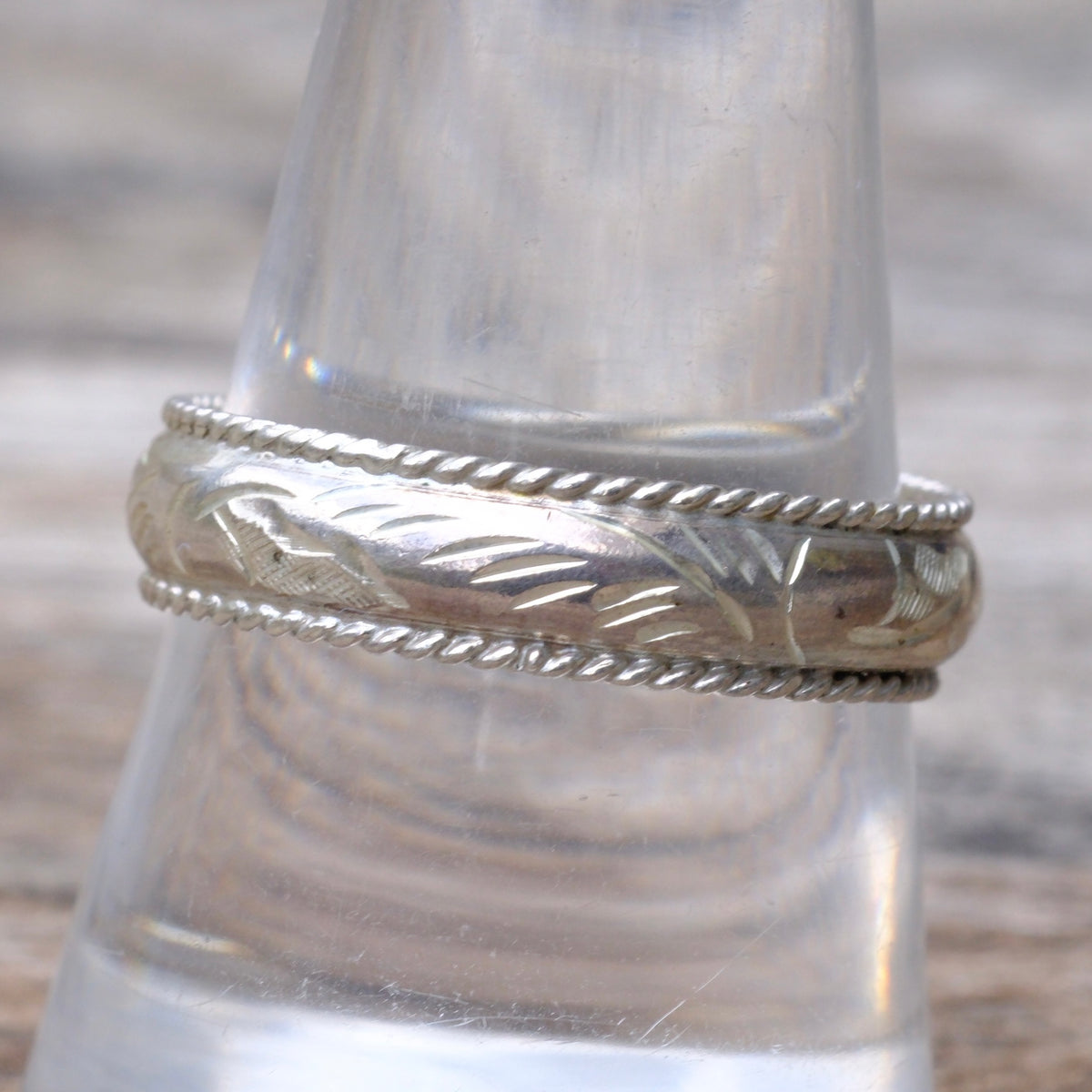 Vintage Sterling Sroll Band Ring 9.75