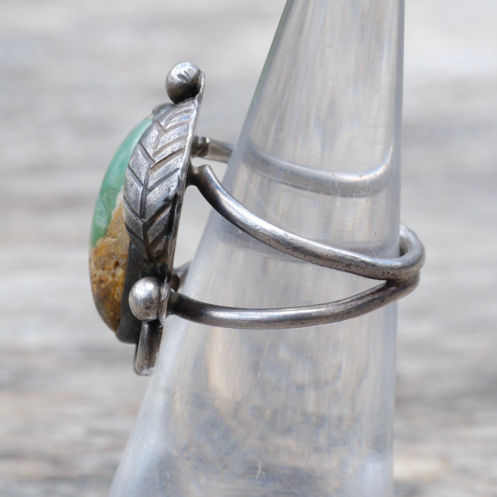 Vintage Sterling Turquoise Florette Ring 5.25