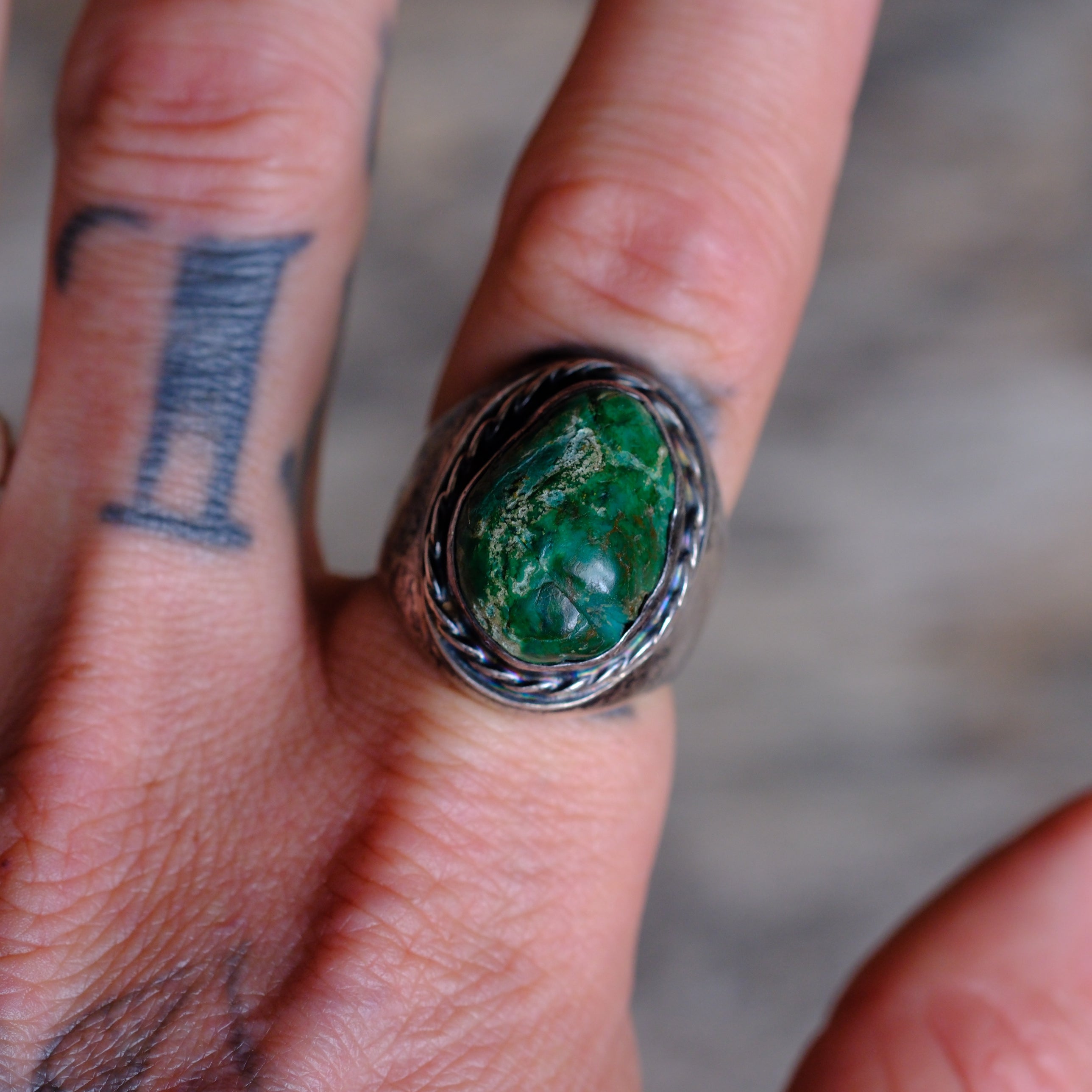 Vintage Sterling Turquoise Ring 9.5