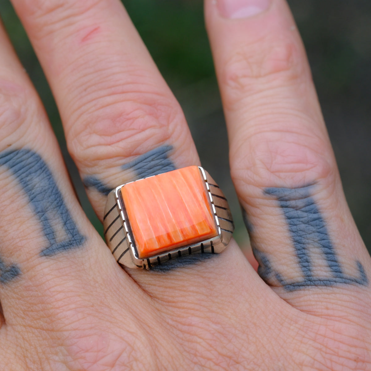Vintage Sterling Spiny Oyster Ribbed Band Ring 11.75