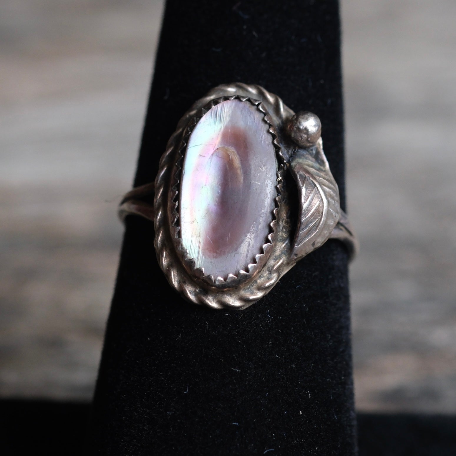 Vintage Sterling Mother Of Pearl Feather Ring 7.25
