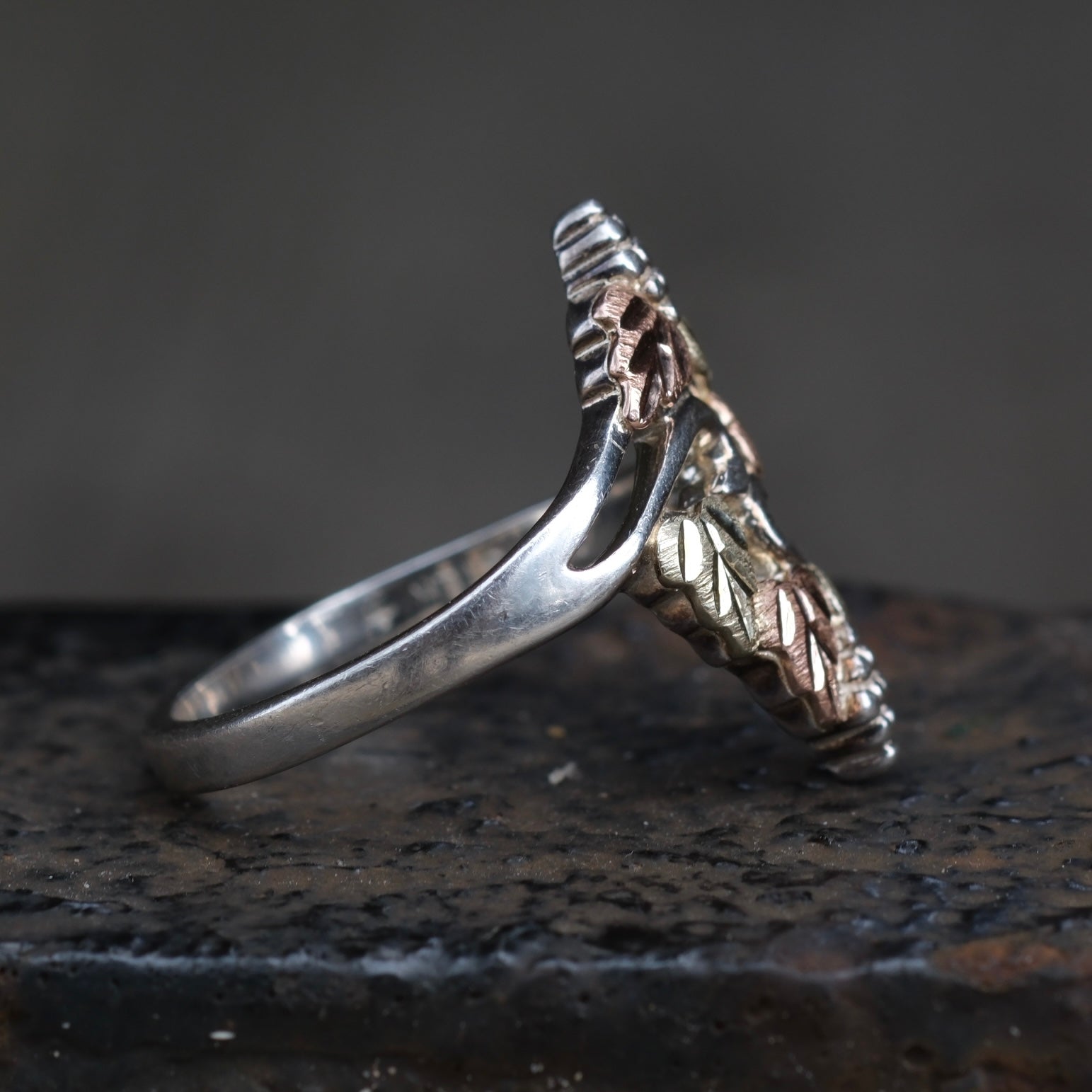 Vintage Sterling and Gold Leaf Ring 6.75