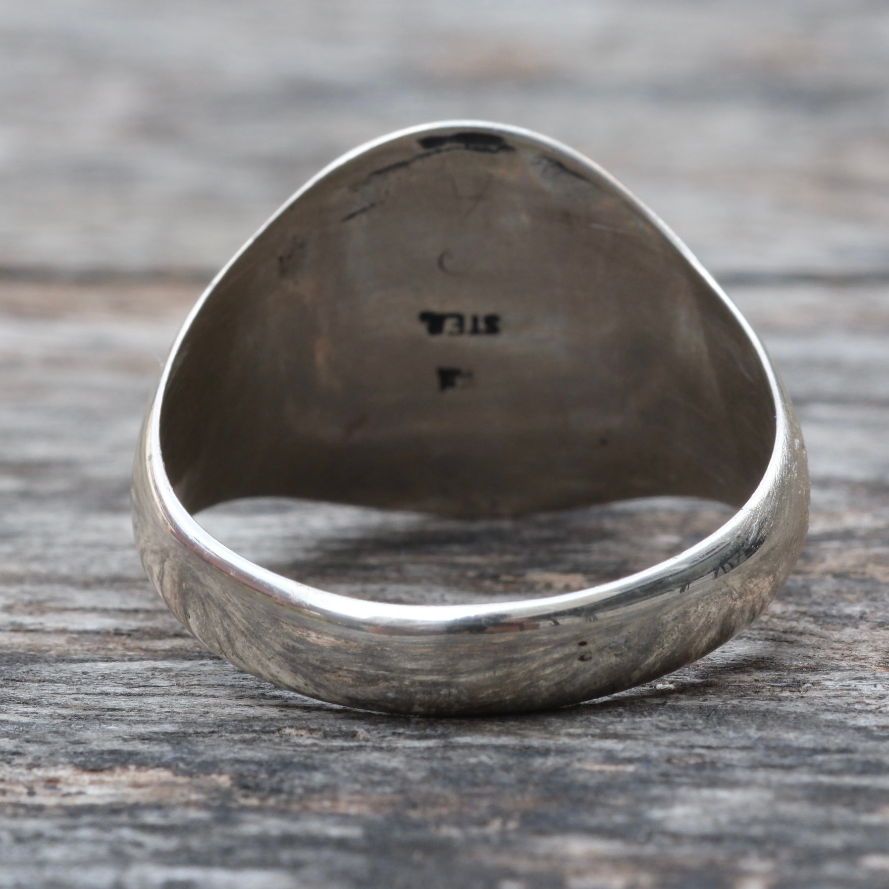 Vintage Sterling Hematite Stamped Arrows Ring 11.75