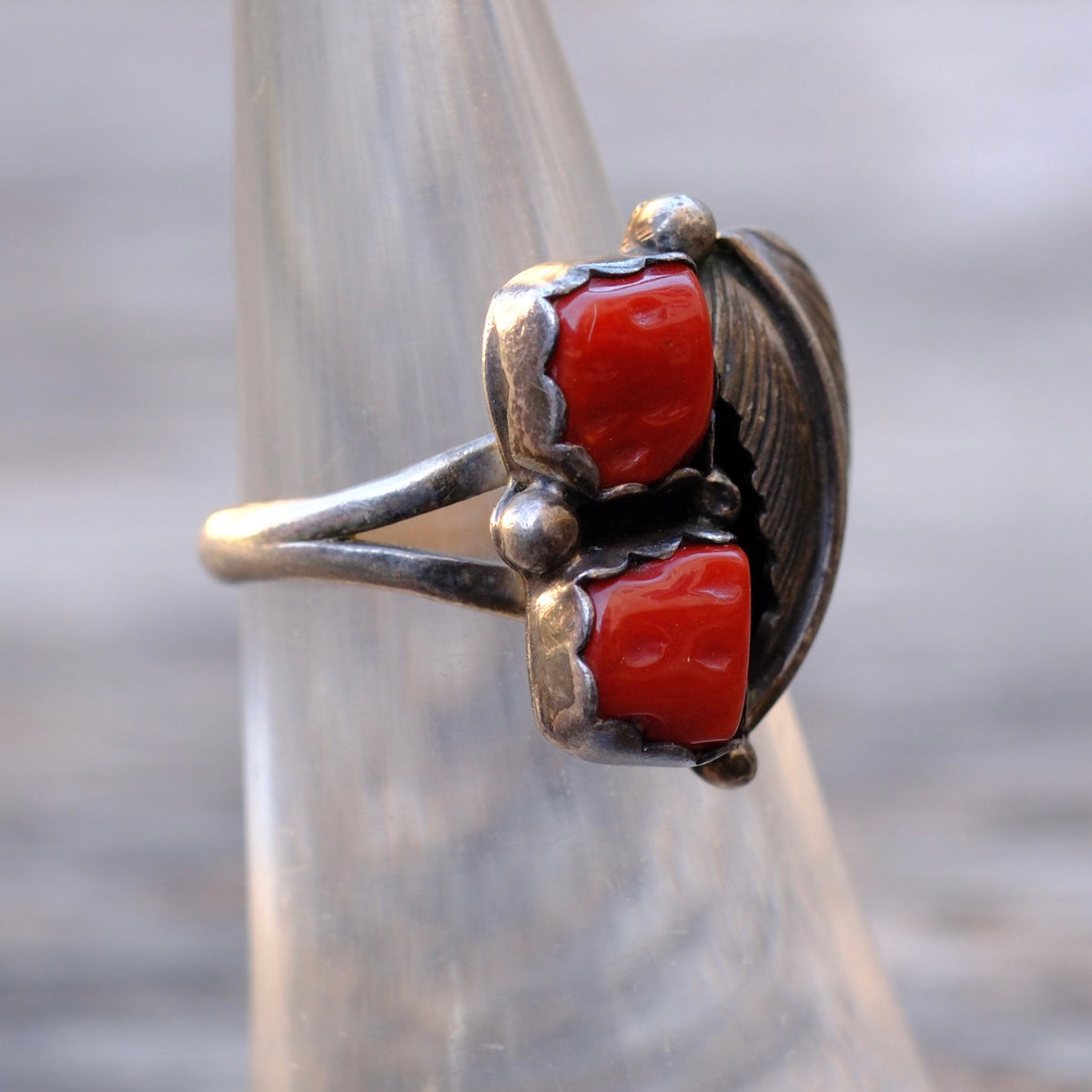 Vintage Sterling 2-Stone Coral Feather Ring 6