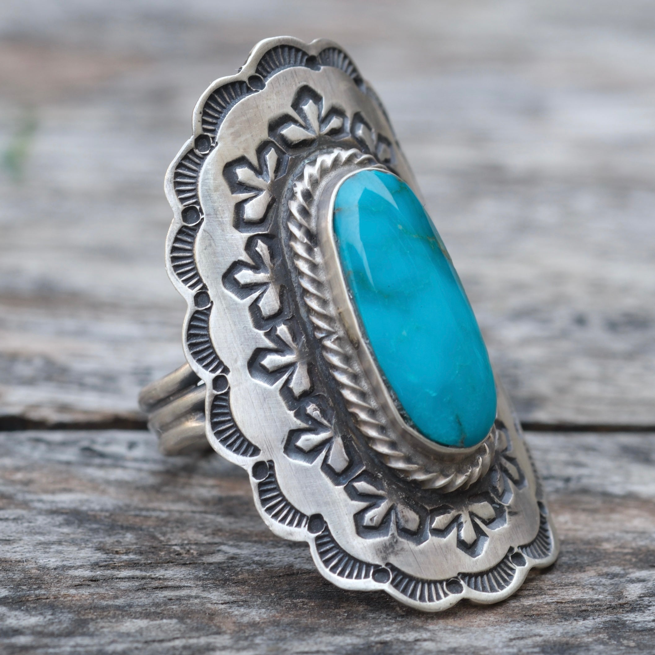 Vintage Sterling Running Bear Turquoise Stamped Ring 8