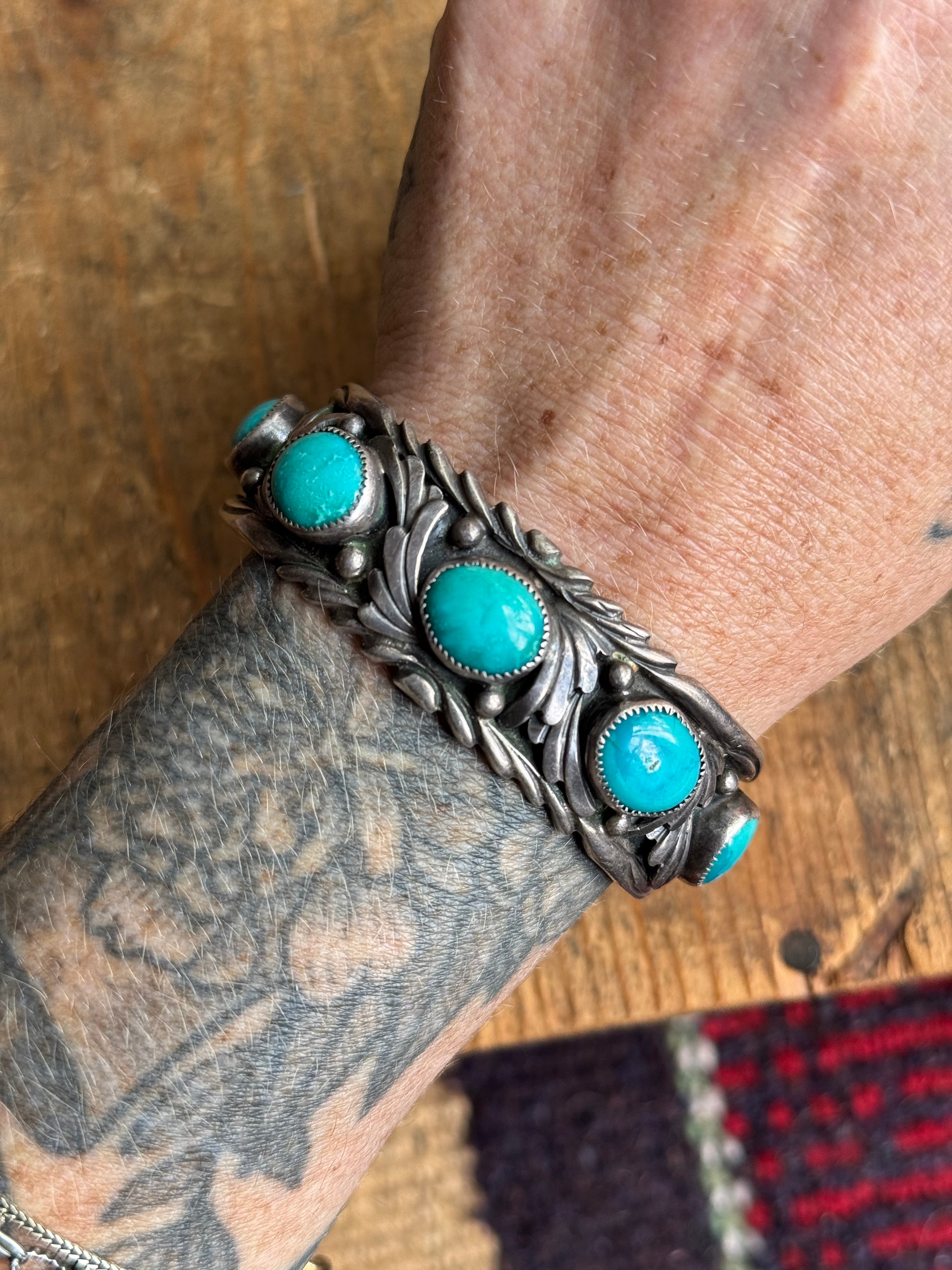 Vintage Sterling Turquoise Fan Cuff