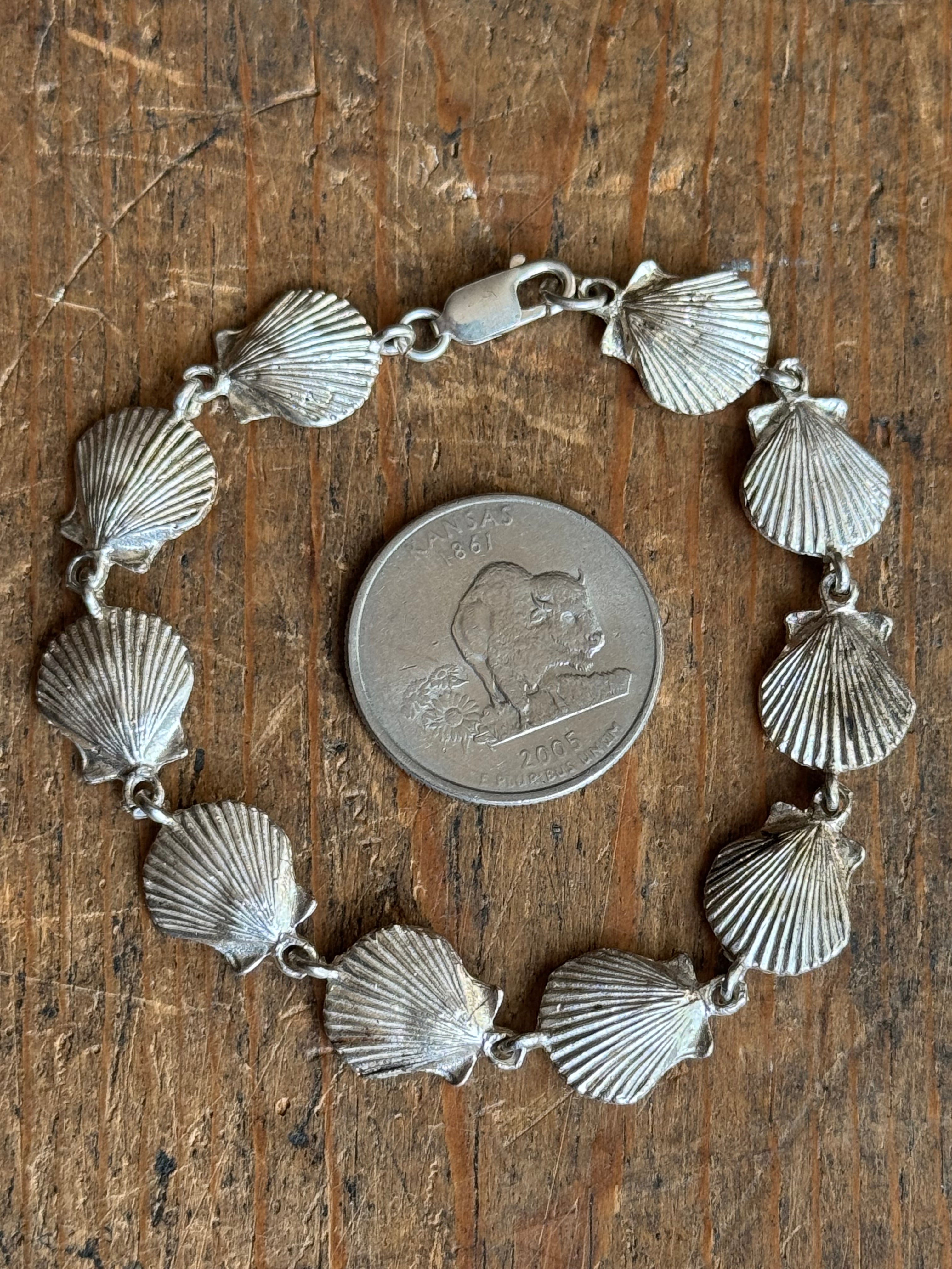 Vintage Sterling Silver 7” Seashell Link Bracelet