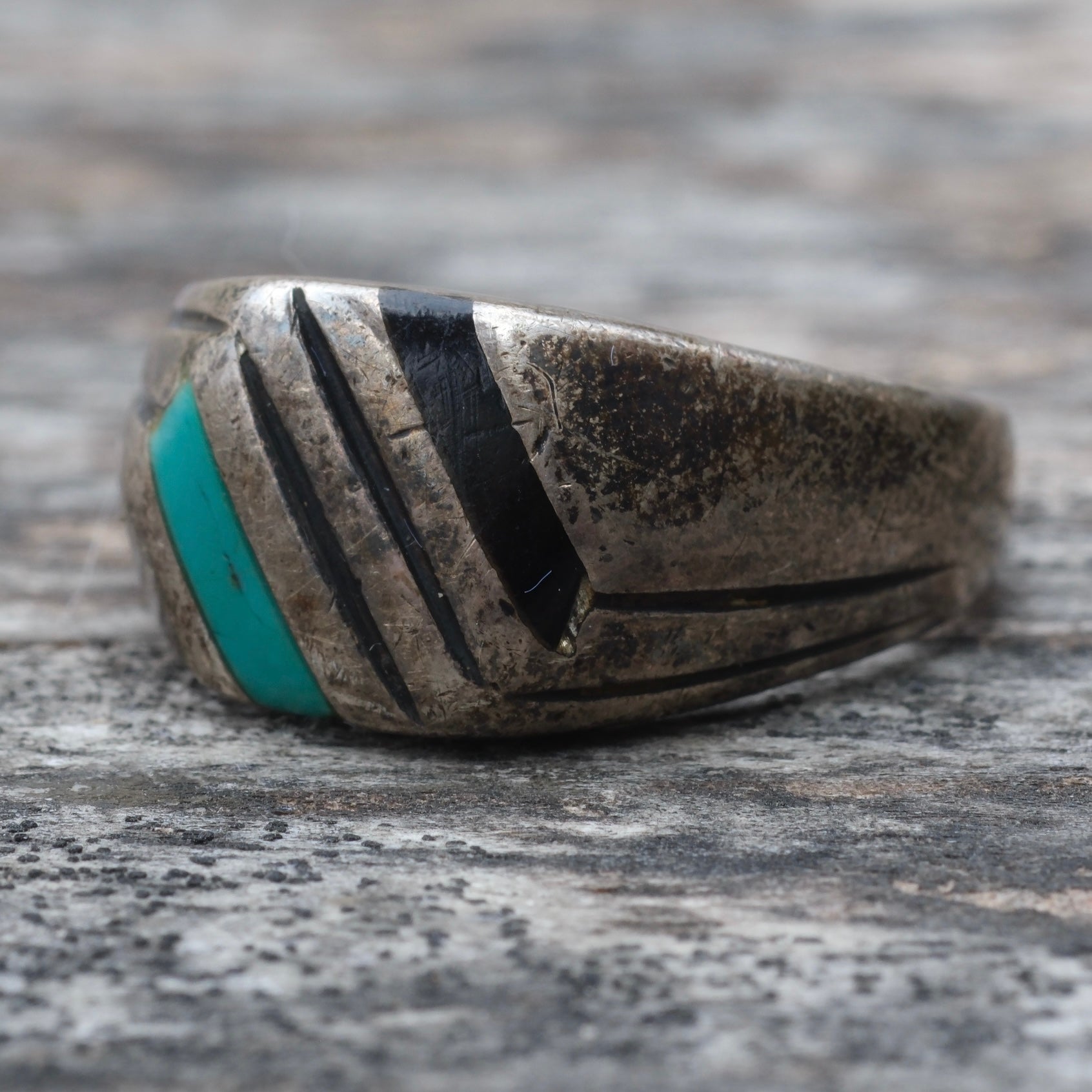 Vintage Sterling Turquoise and Onyx Inlay Ring 9