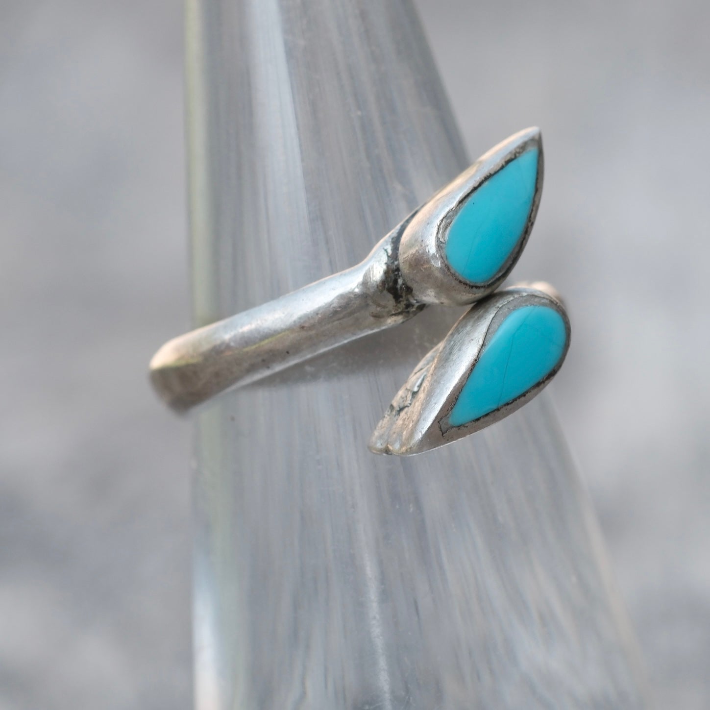 Vintage Sterling Turquoise Overpass Ring 5