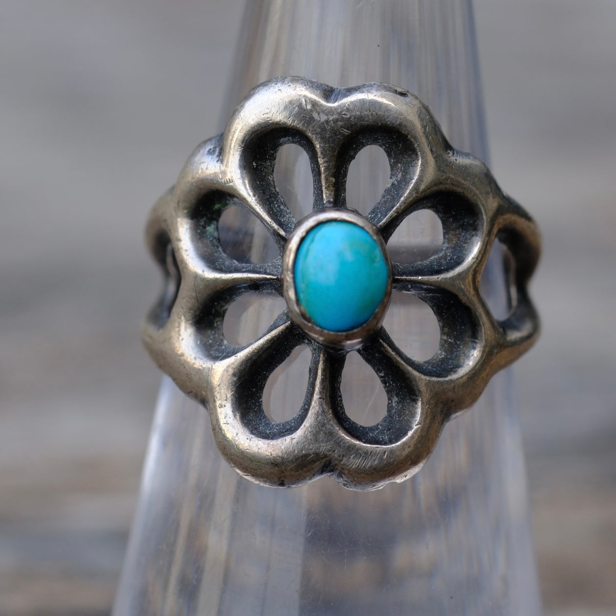 Vintage Sterling Turquoise Sandcast Ring 5.75