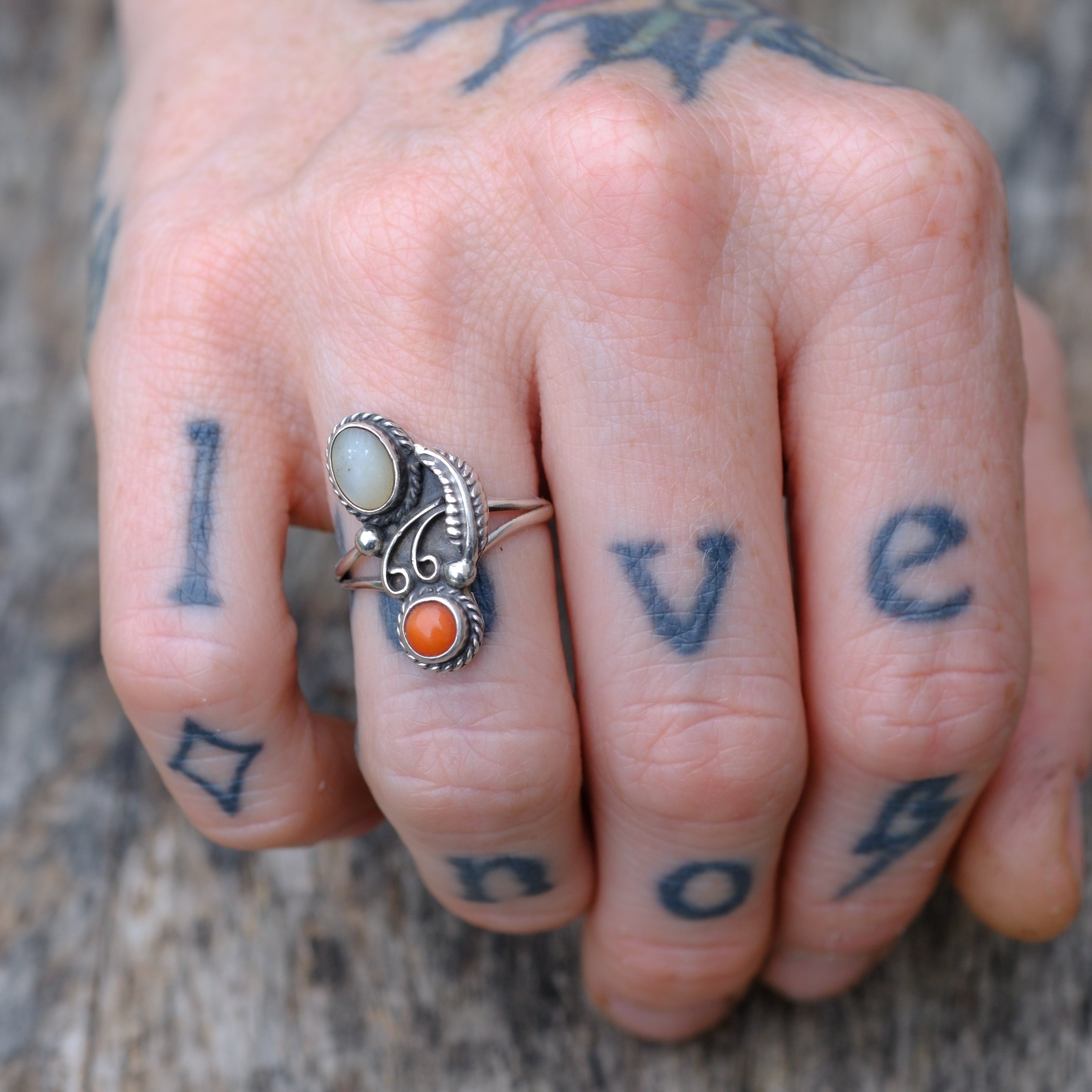 Vintage Sterling Coral and MOP Feather Ring 6.25