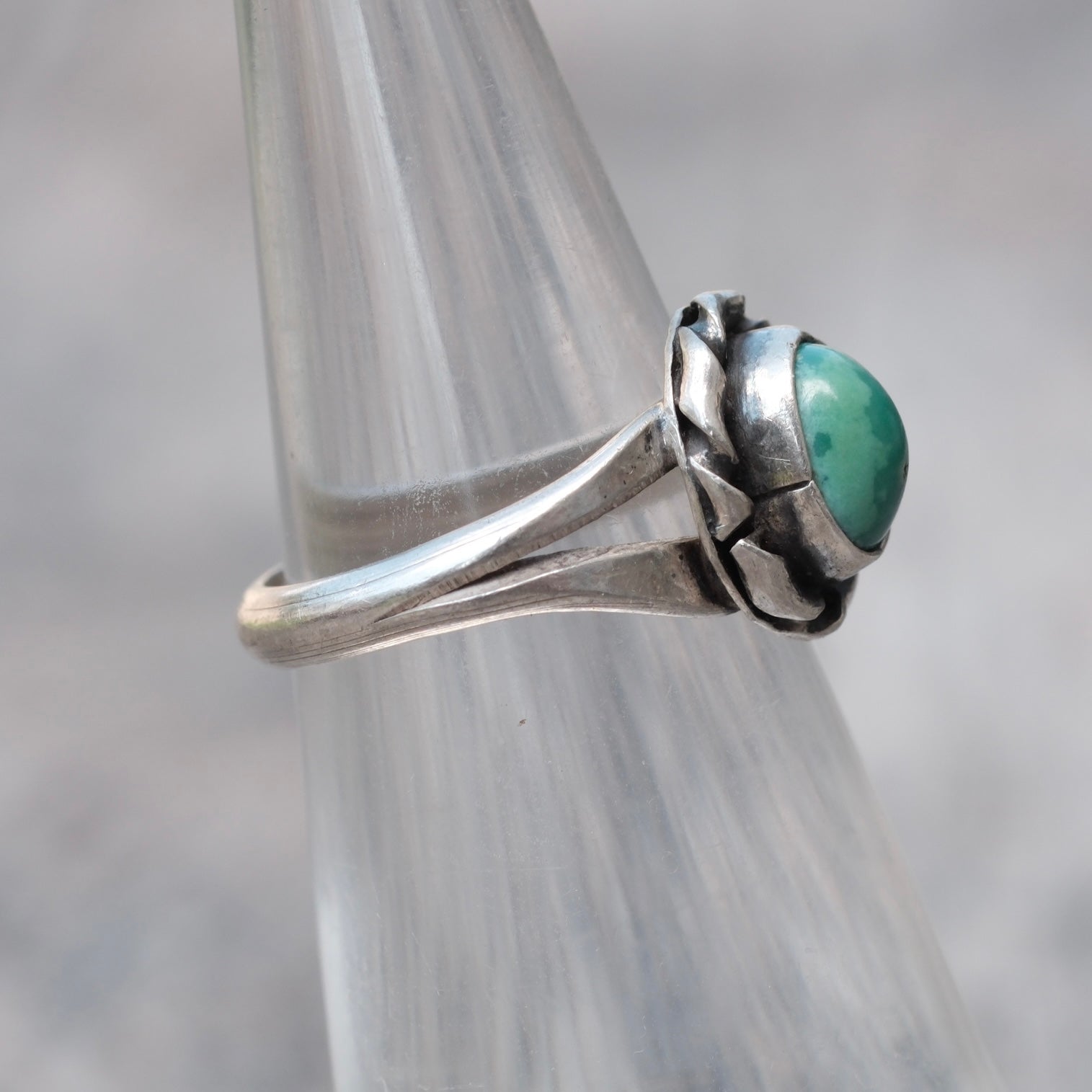 Vintage Sterling Turquoise Roper Ring 3.5