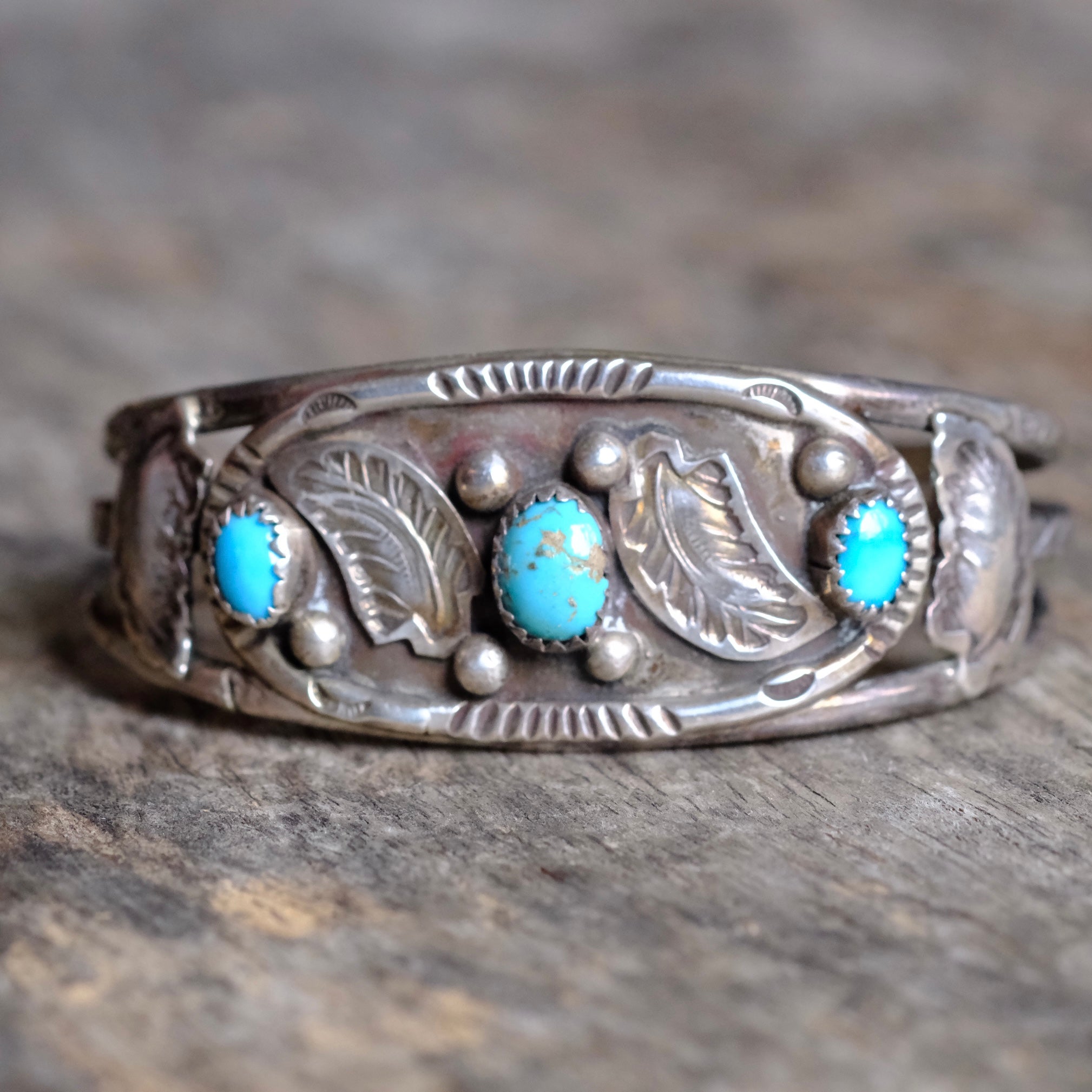 Vintage Sterling 3-Stone Turquoise Feather Cuff Bracelet