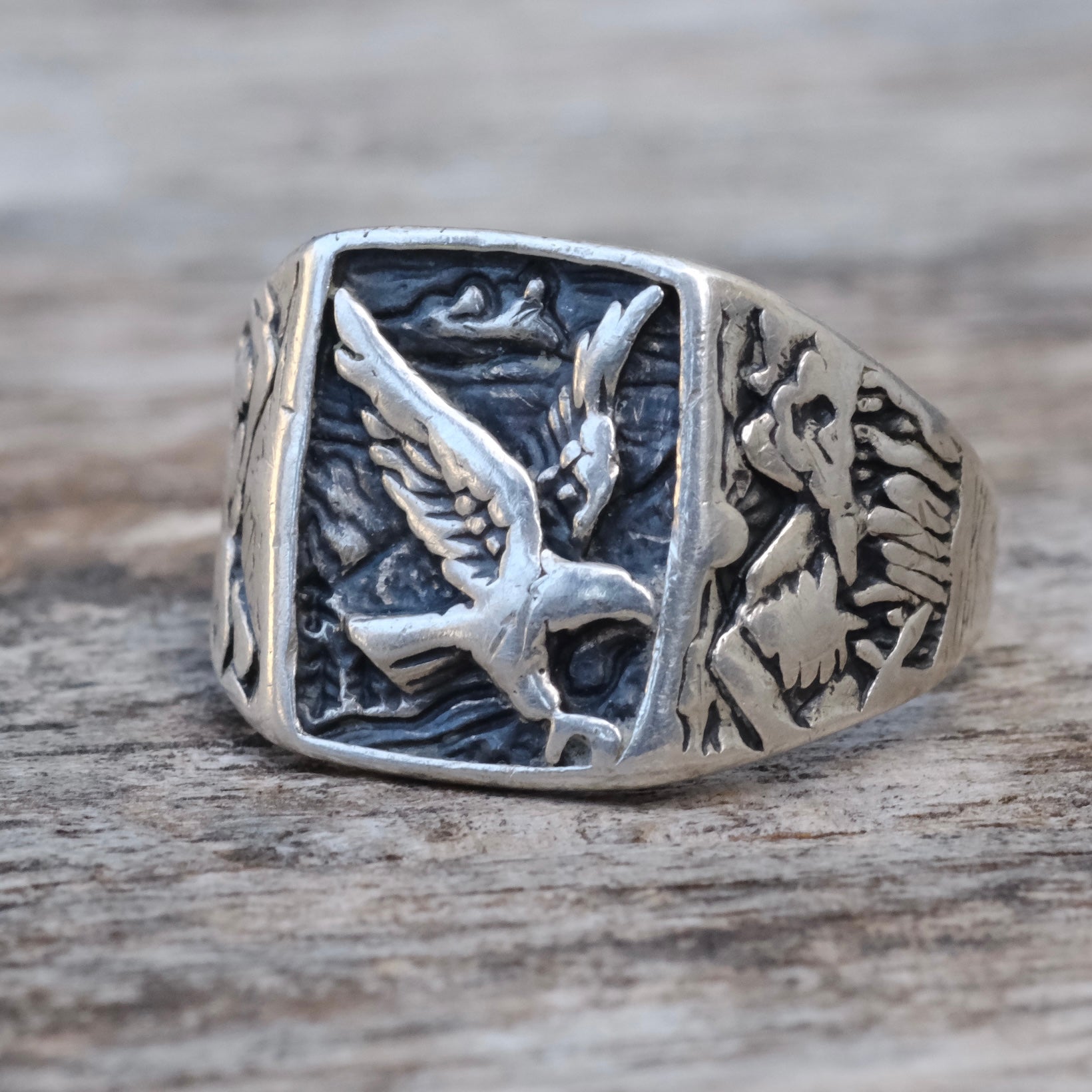 Vintage Sterling Eagle Mountain Signet Ring 9.25