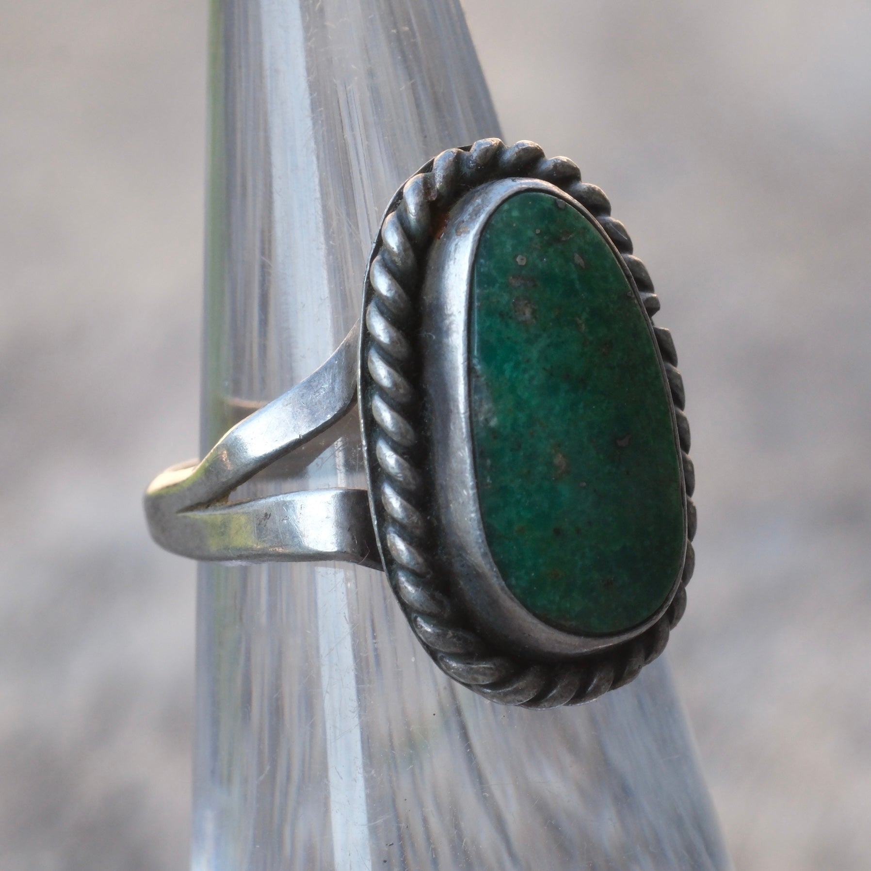 Vintage Sterling Turquoise Roper Ring 4