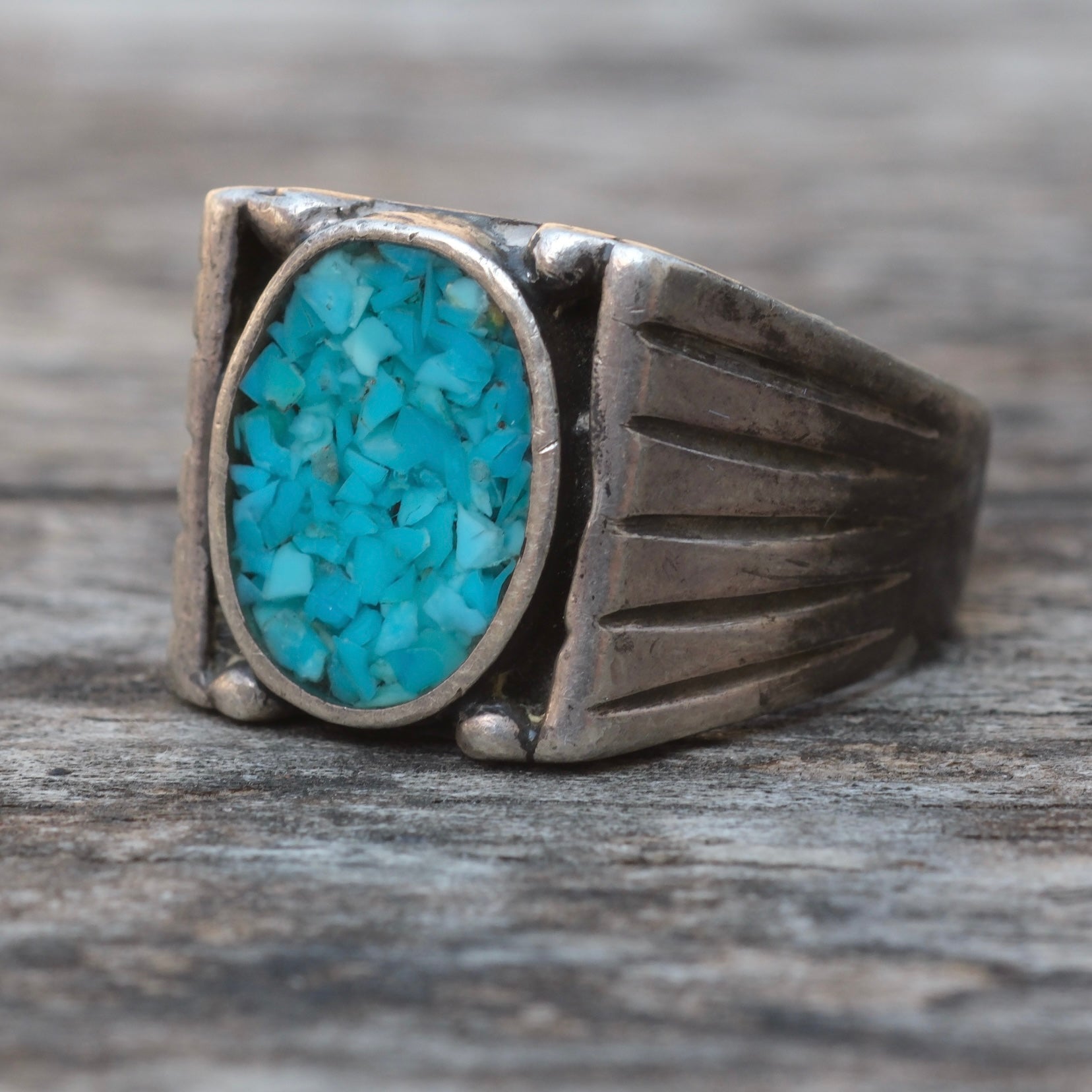 Vintage Sterling Crushed Turquoise Ribbed Band Ring 8.75