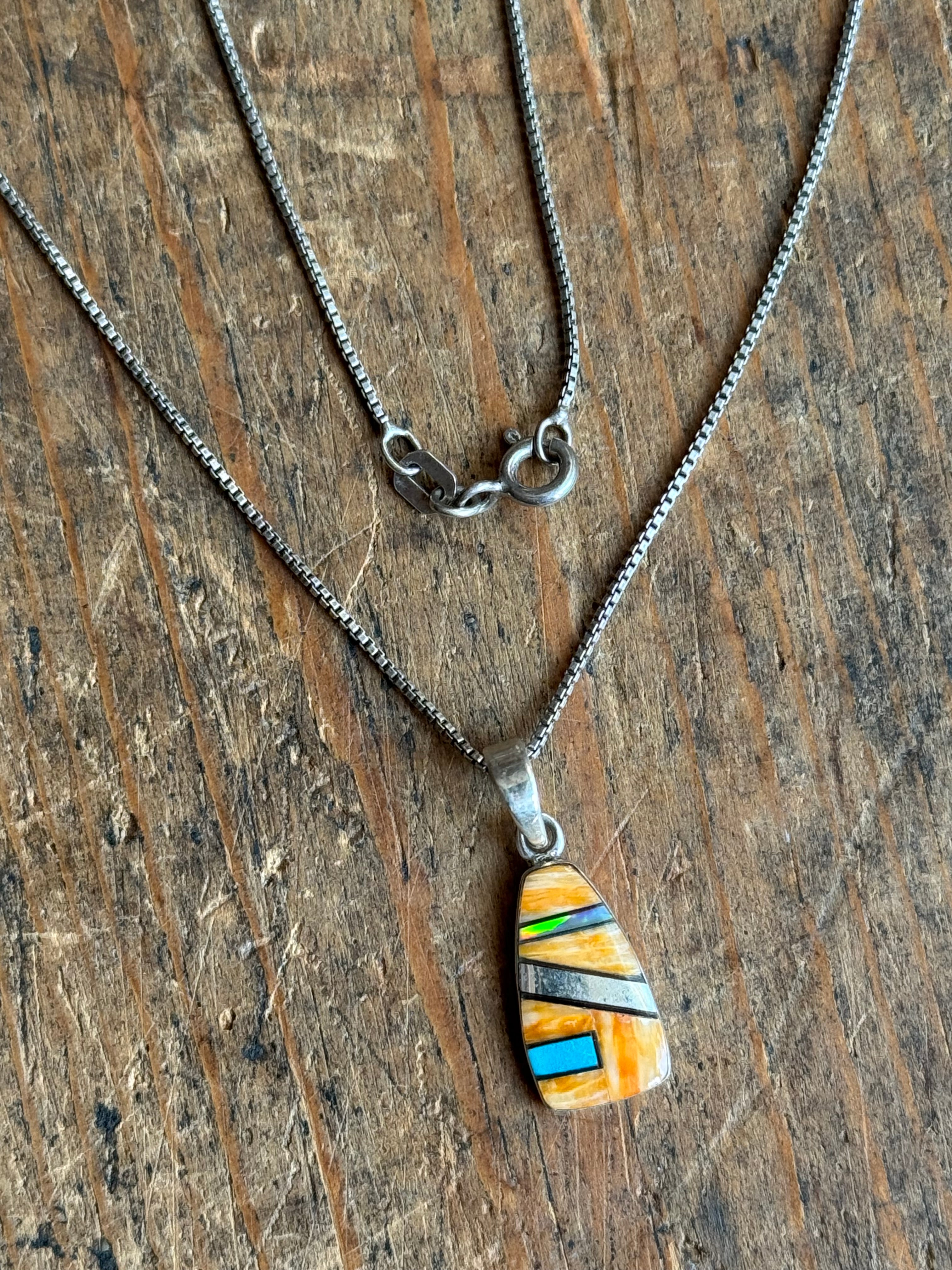 Vintage Sterling Silver Multistone Inlay Shield 18" Necklace