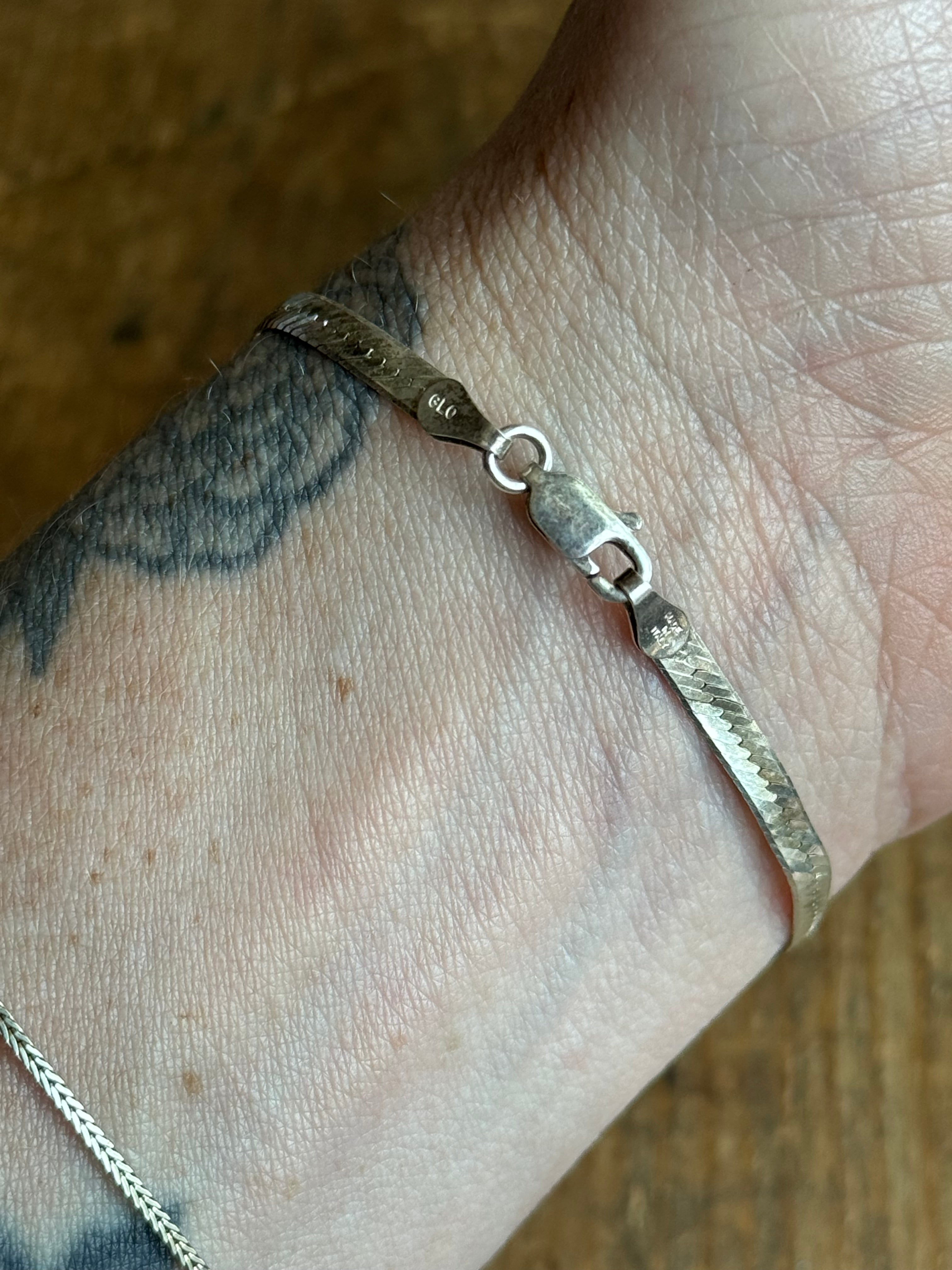 Vintage Sterling Silver 7” Herringbone Chain Bracelet