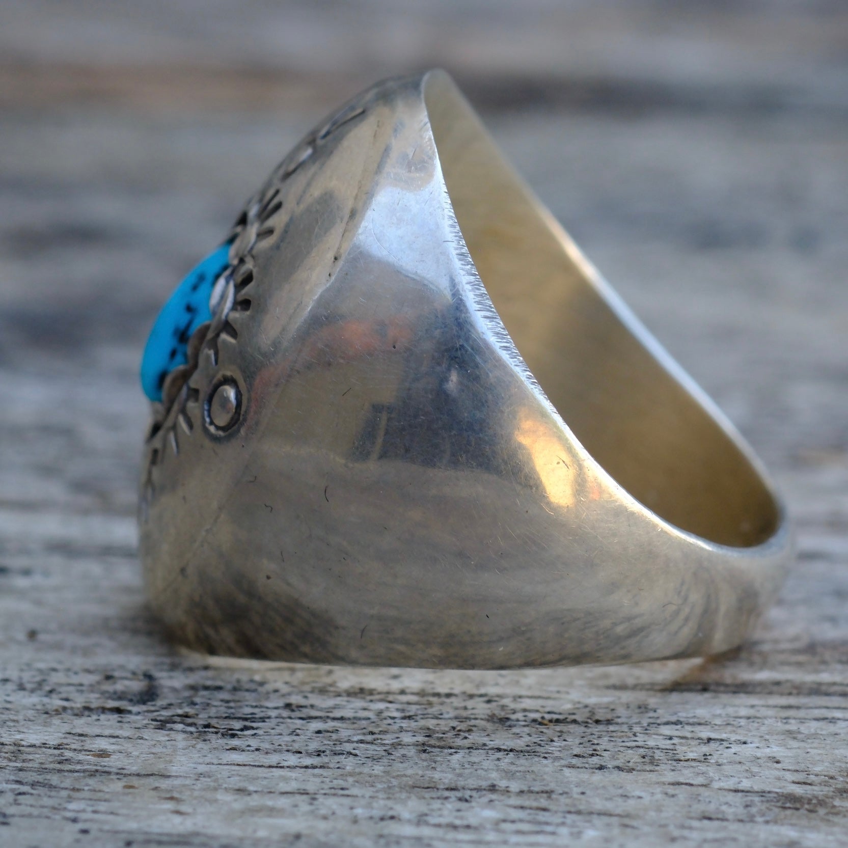 Vintage Sterling Turquoise Stamped Shadowbox Ring 9