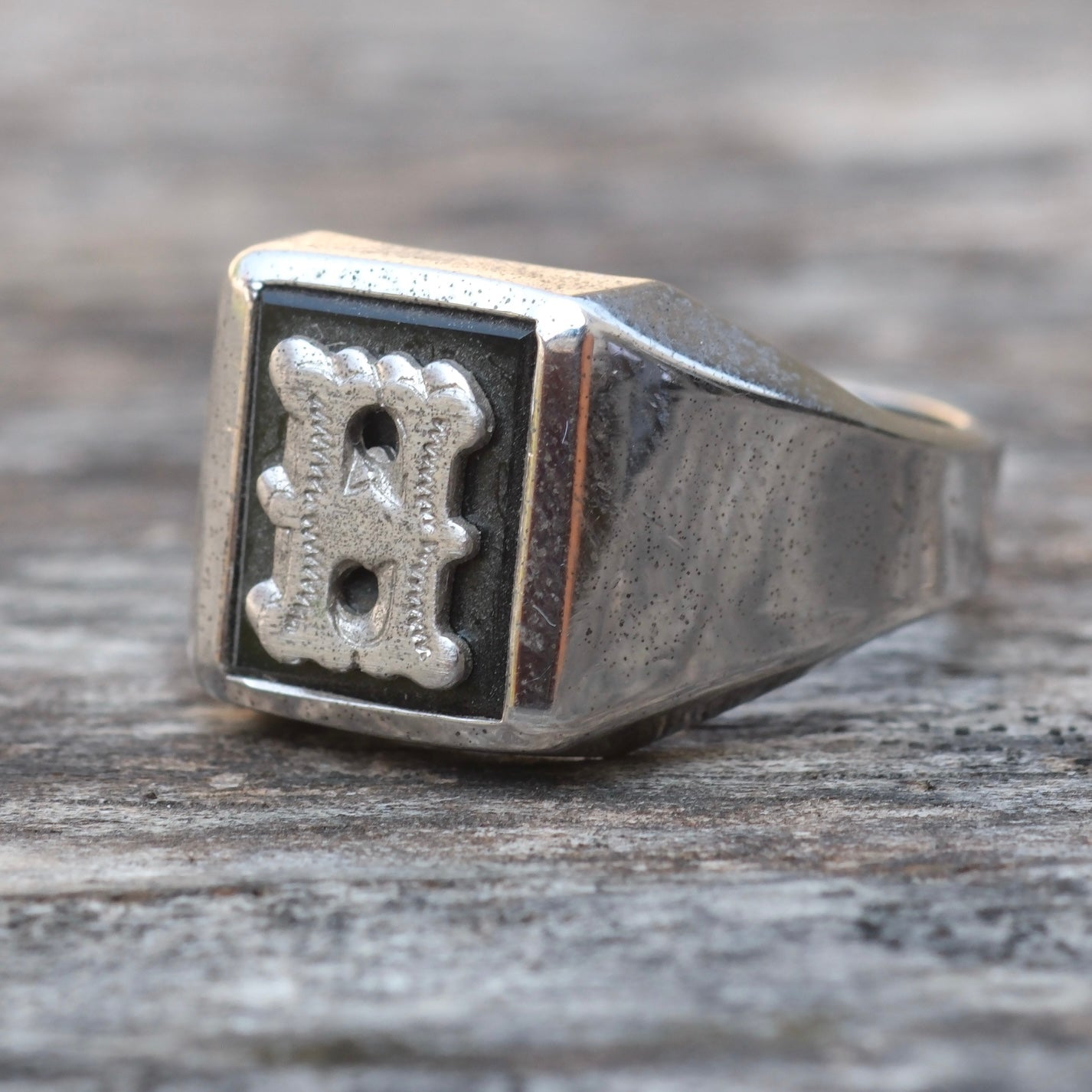 Vintage Sterling H Initial Signet Ring 6.75