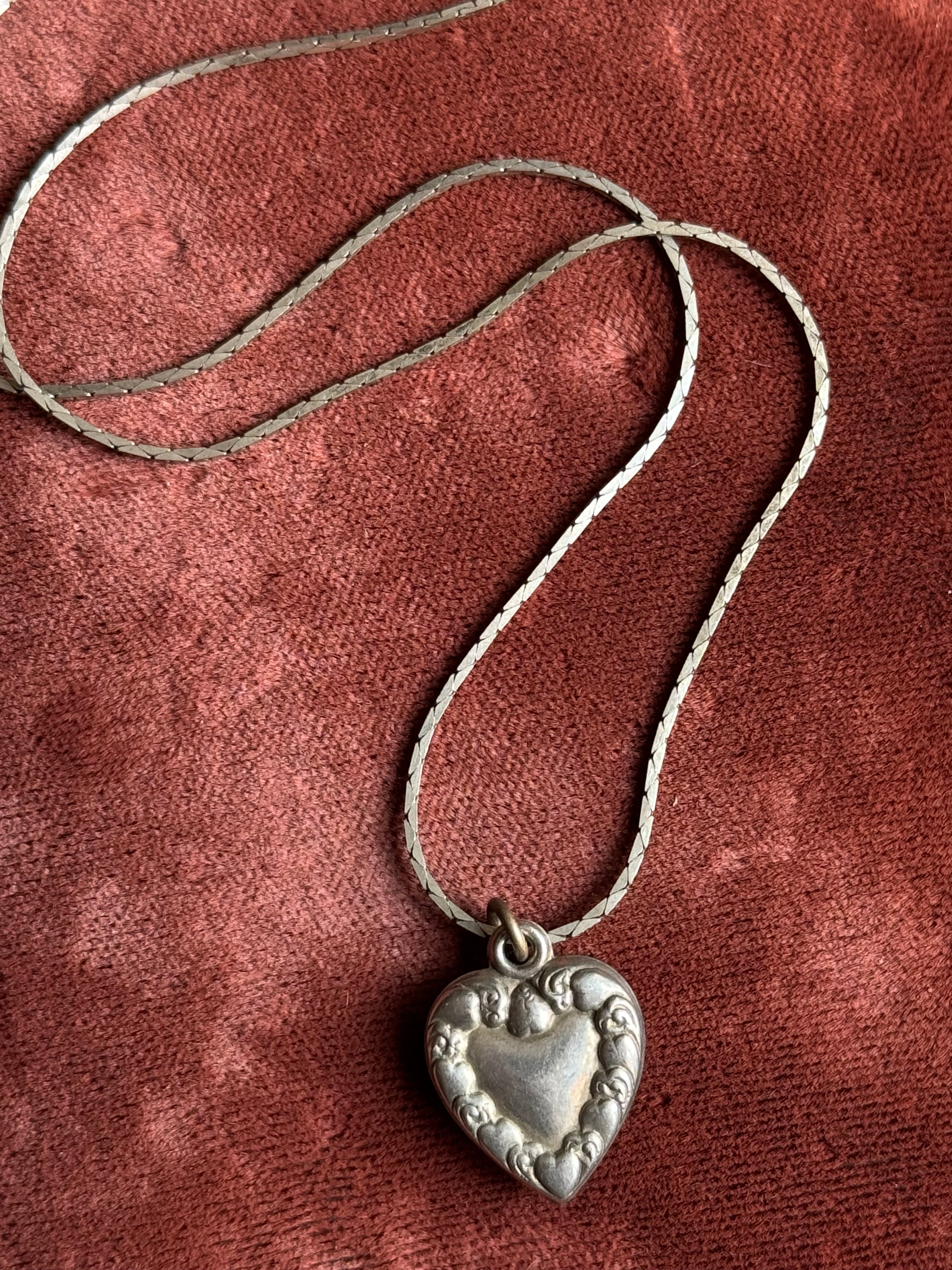Vintage Sterling Silver Heart Forget Me Not Necklace